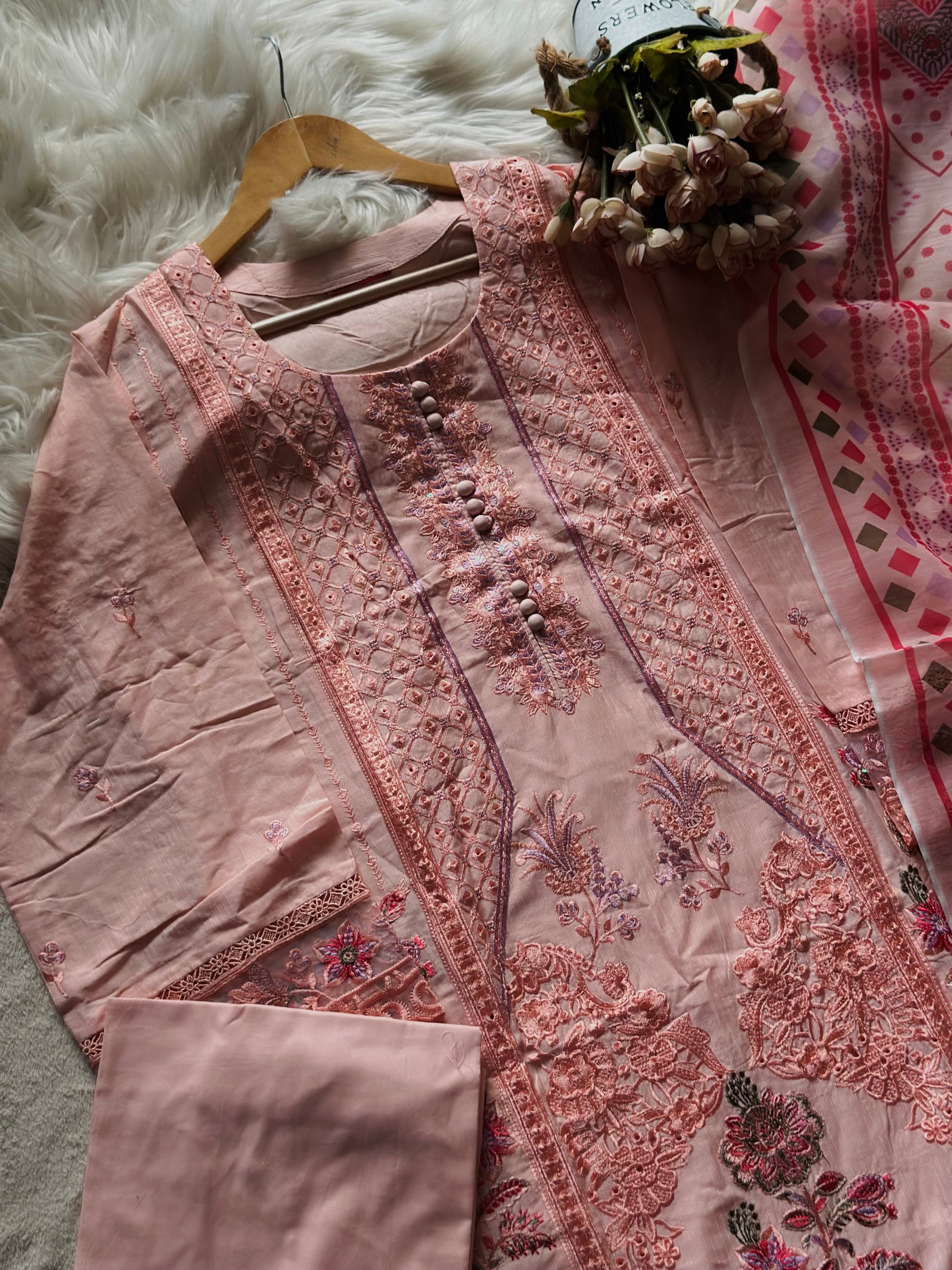 STITCHED PAKISTANI 3-PC SUIT