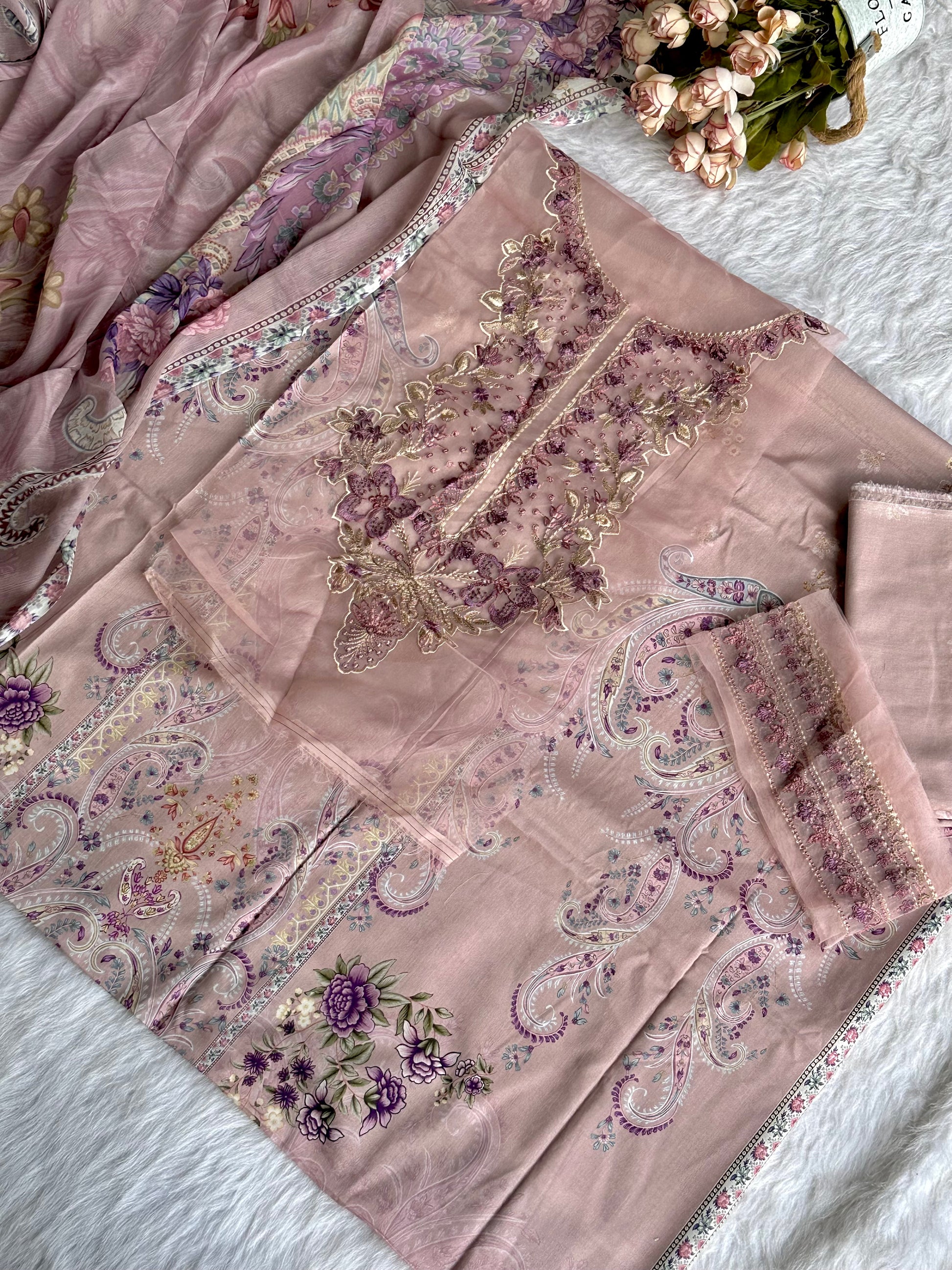 Gulaal - Delia Lawn Collection - Unstitched