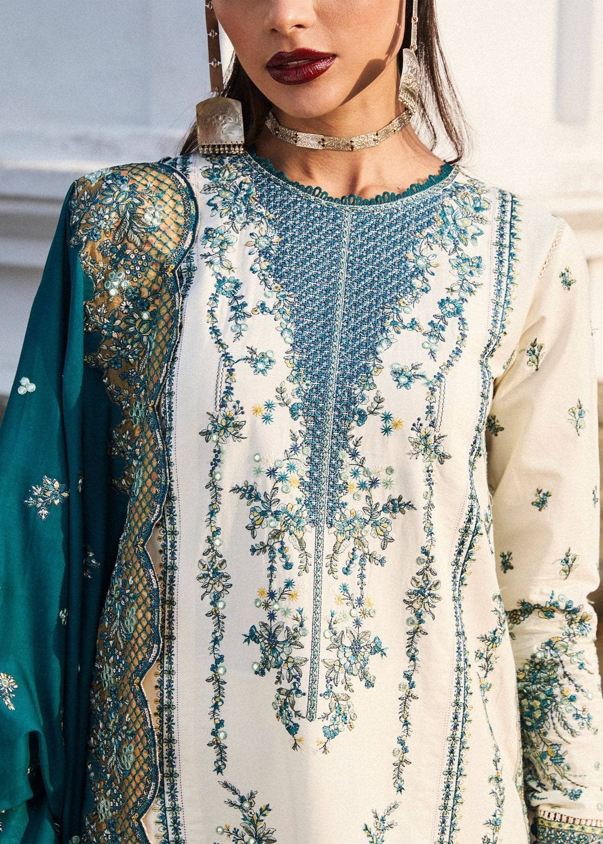 HUSSAIN REHAR LUXURY LAWN’25