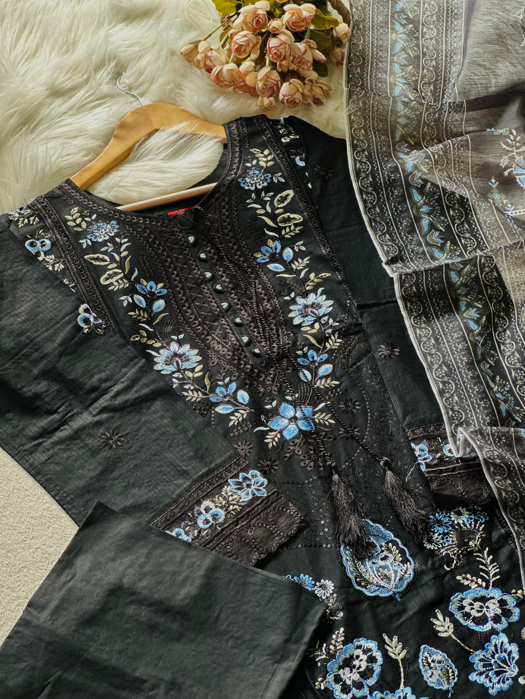 STITCHED PAKISTANI 3-PC SUIT