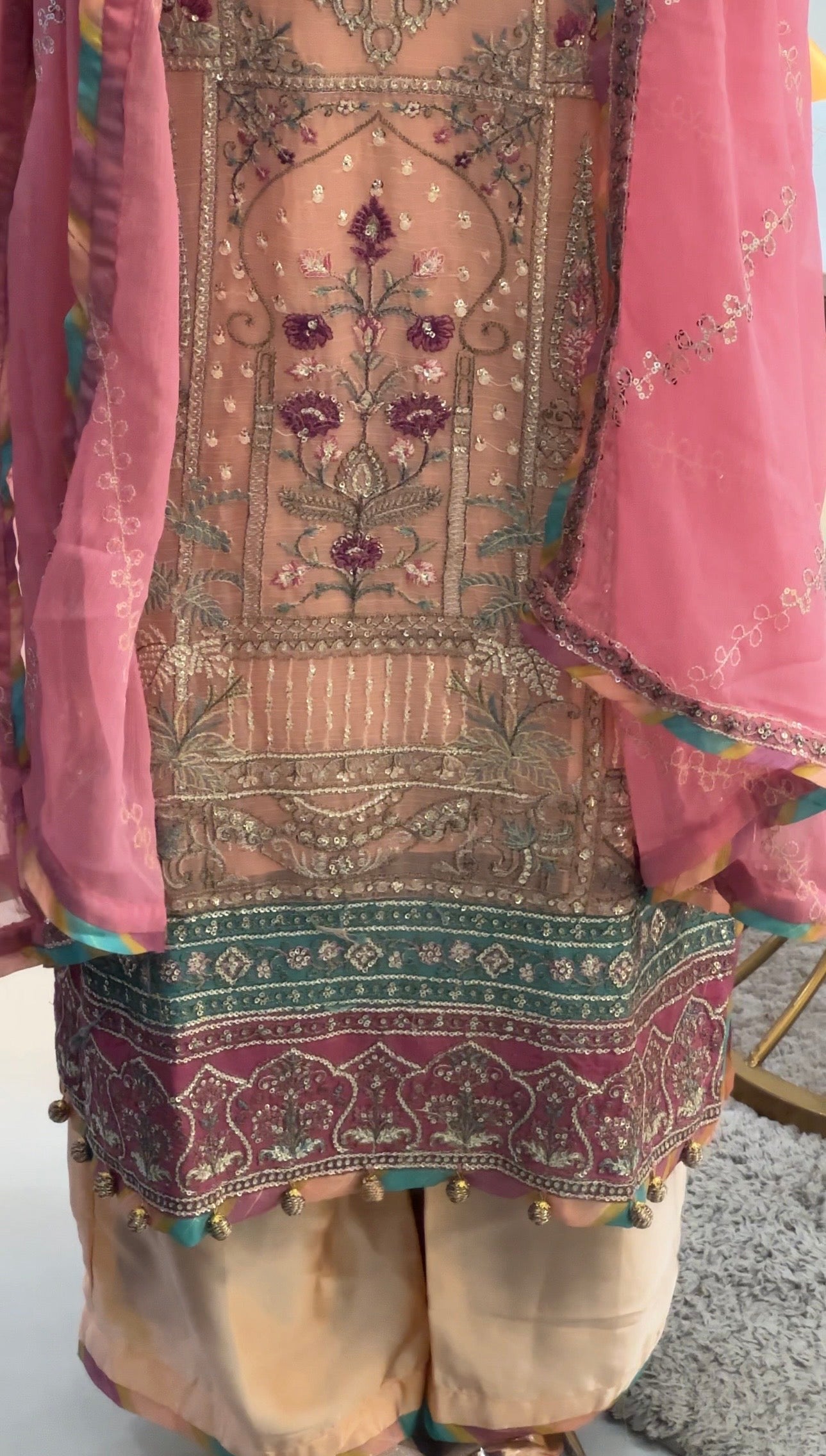 Adan’s Libas Luxury Partywear Collection