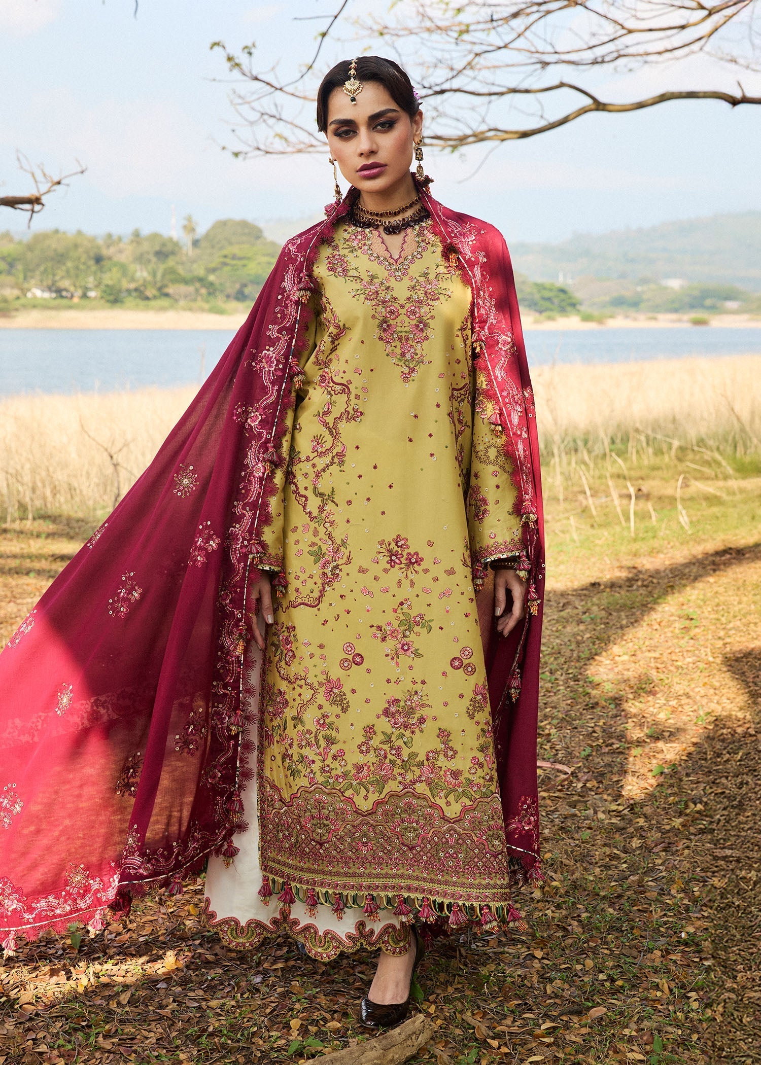 HUSSAIN REHAR LUXURY LAWN’25