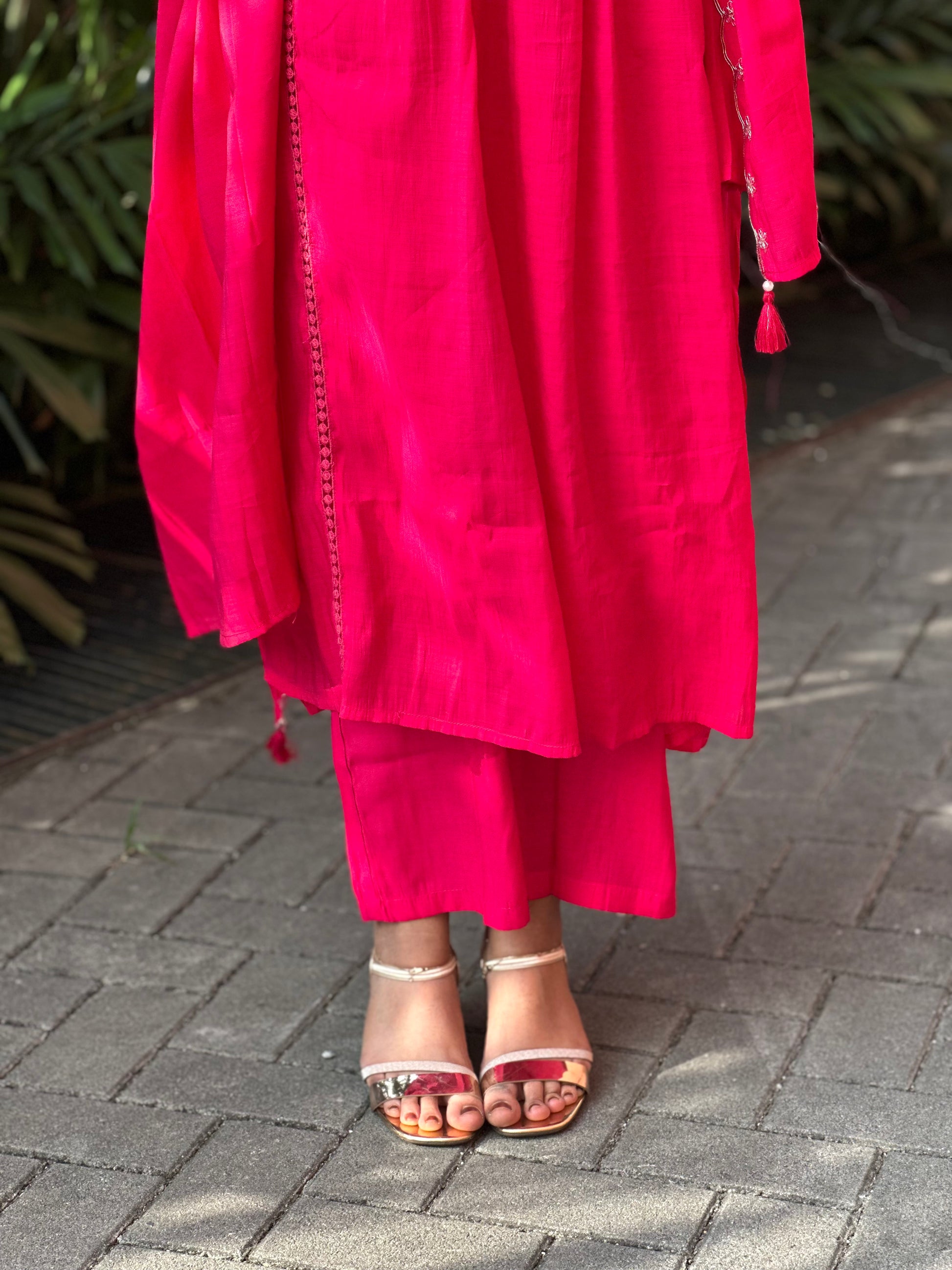 MAL CHANDERI STITCHED SUIT