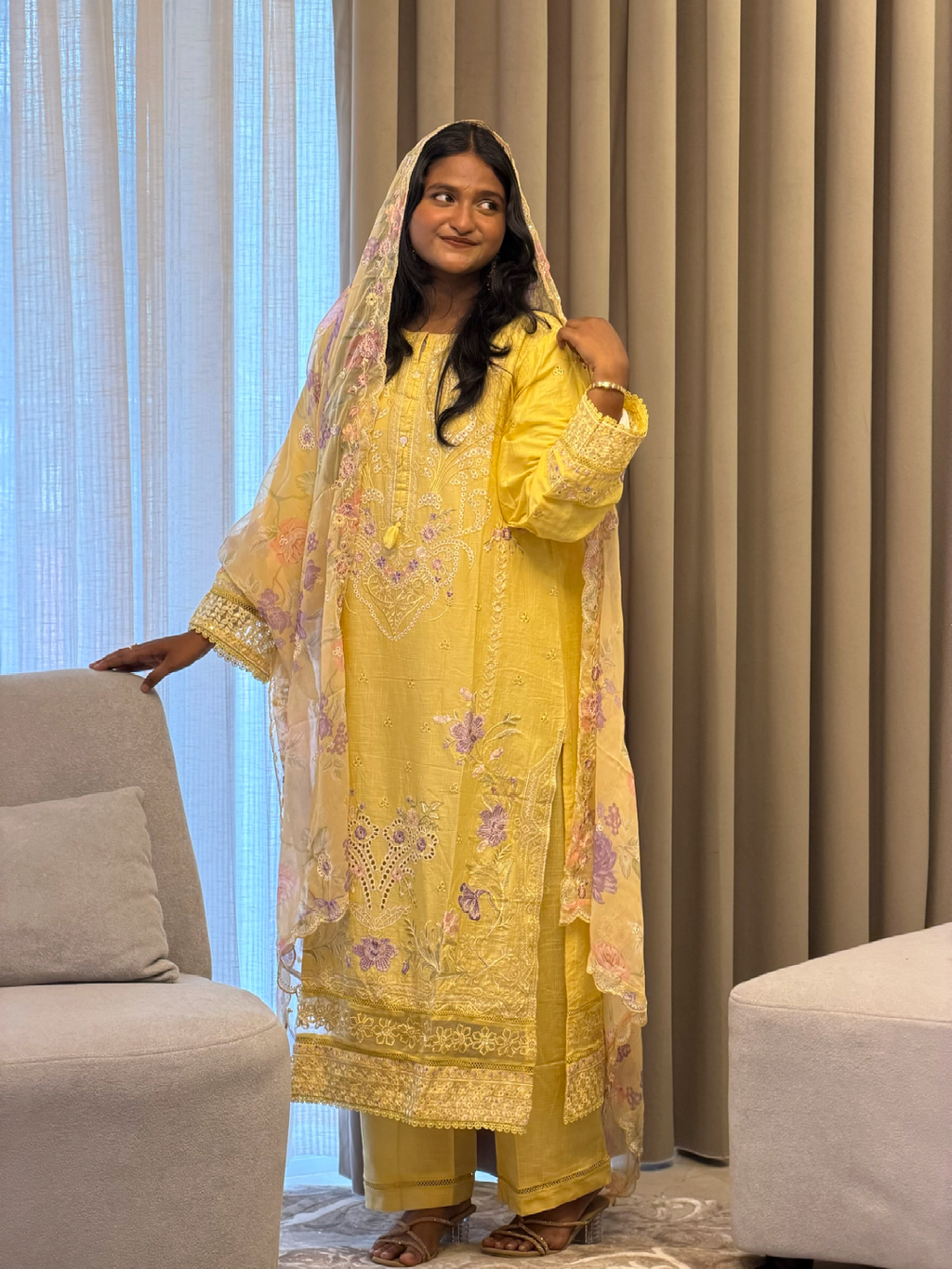 Sadabahar Luxury Stitched Suit