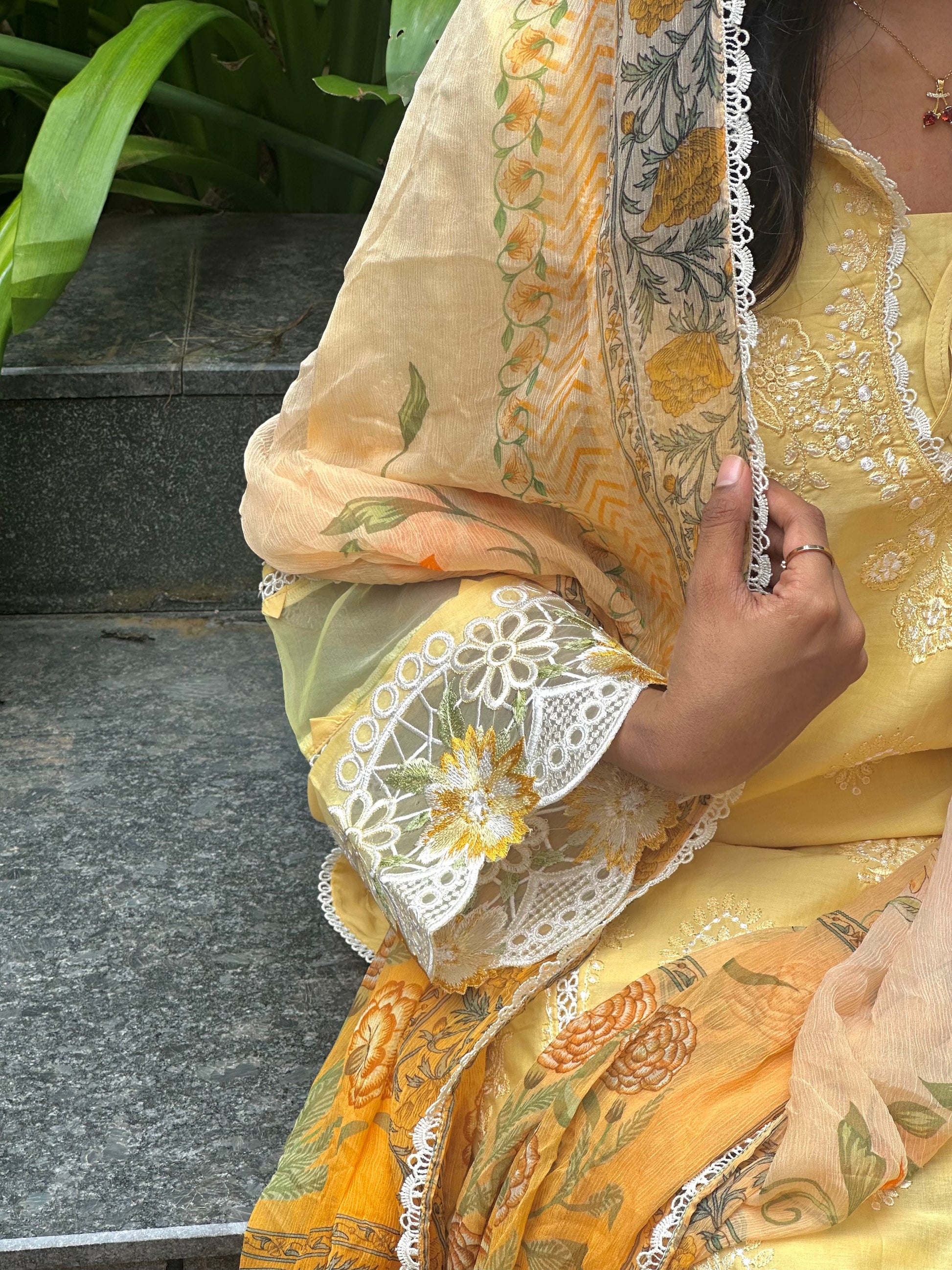 SAIRA RIZWAN | Luxury Lawn
