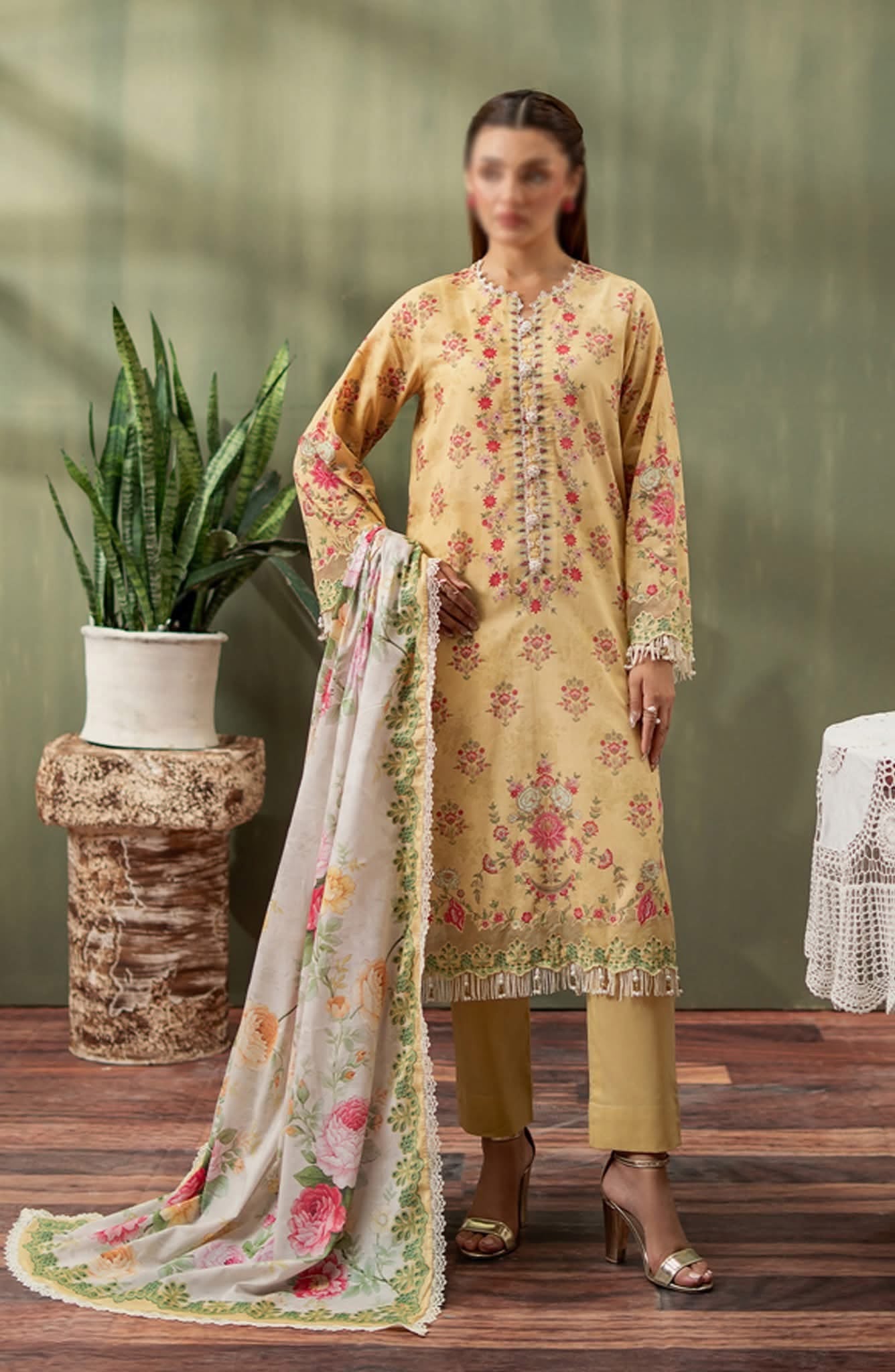 Mausummery Digital Lawn-unstitched