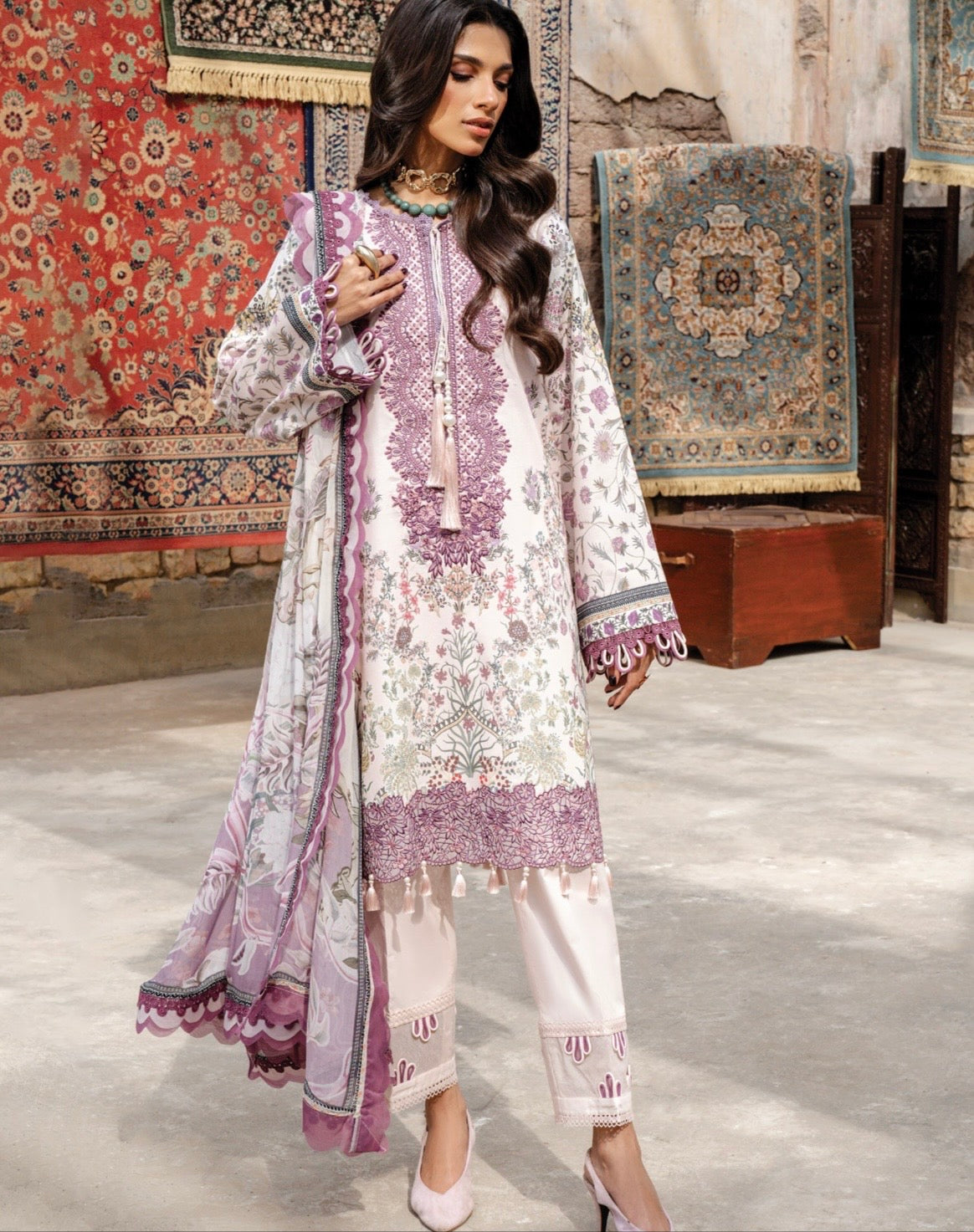 JADE BLISS UNSTITCHED