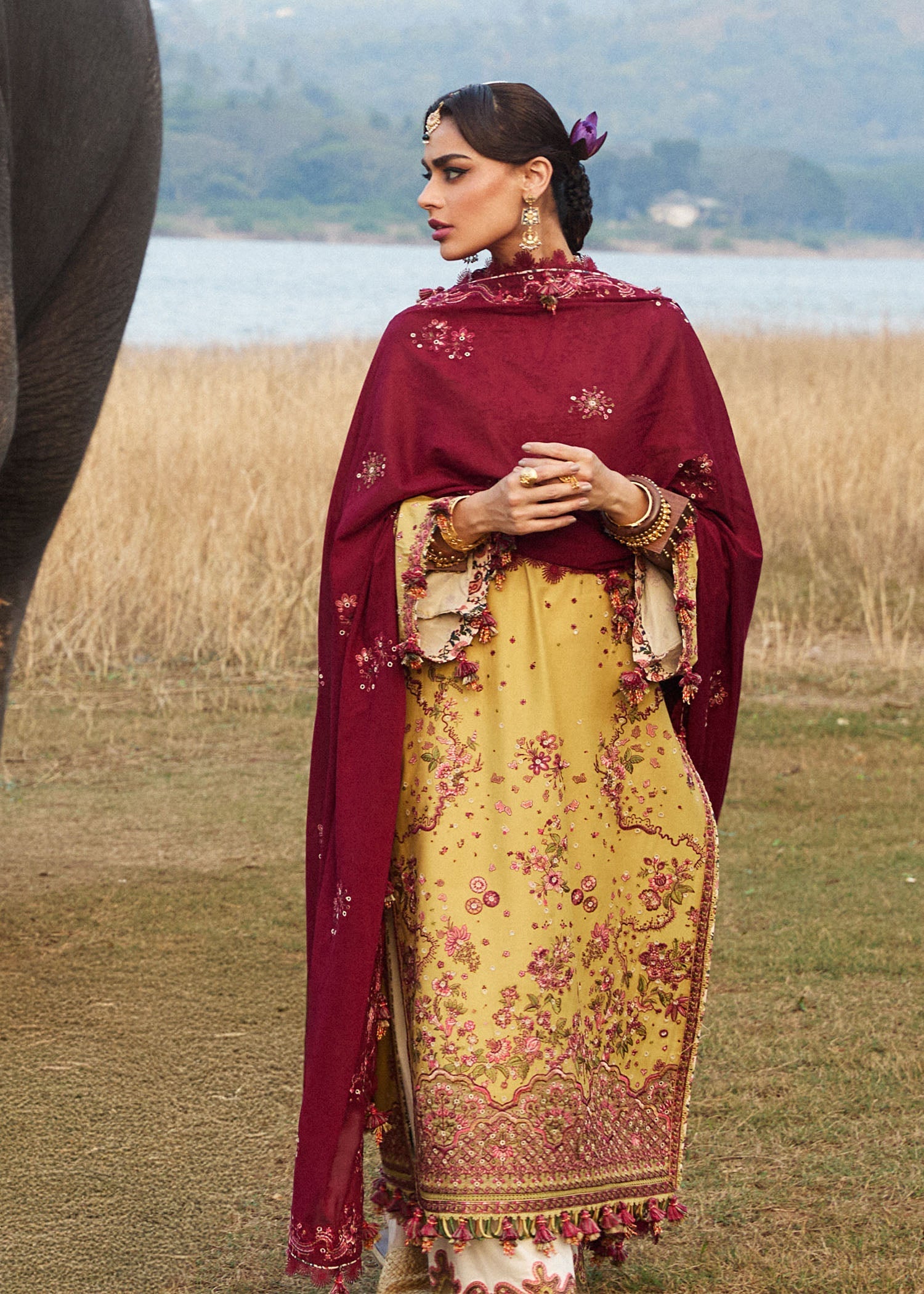 HUSSAIN REHAR LUXURY LAWN’25
