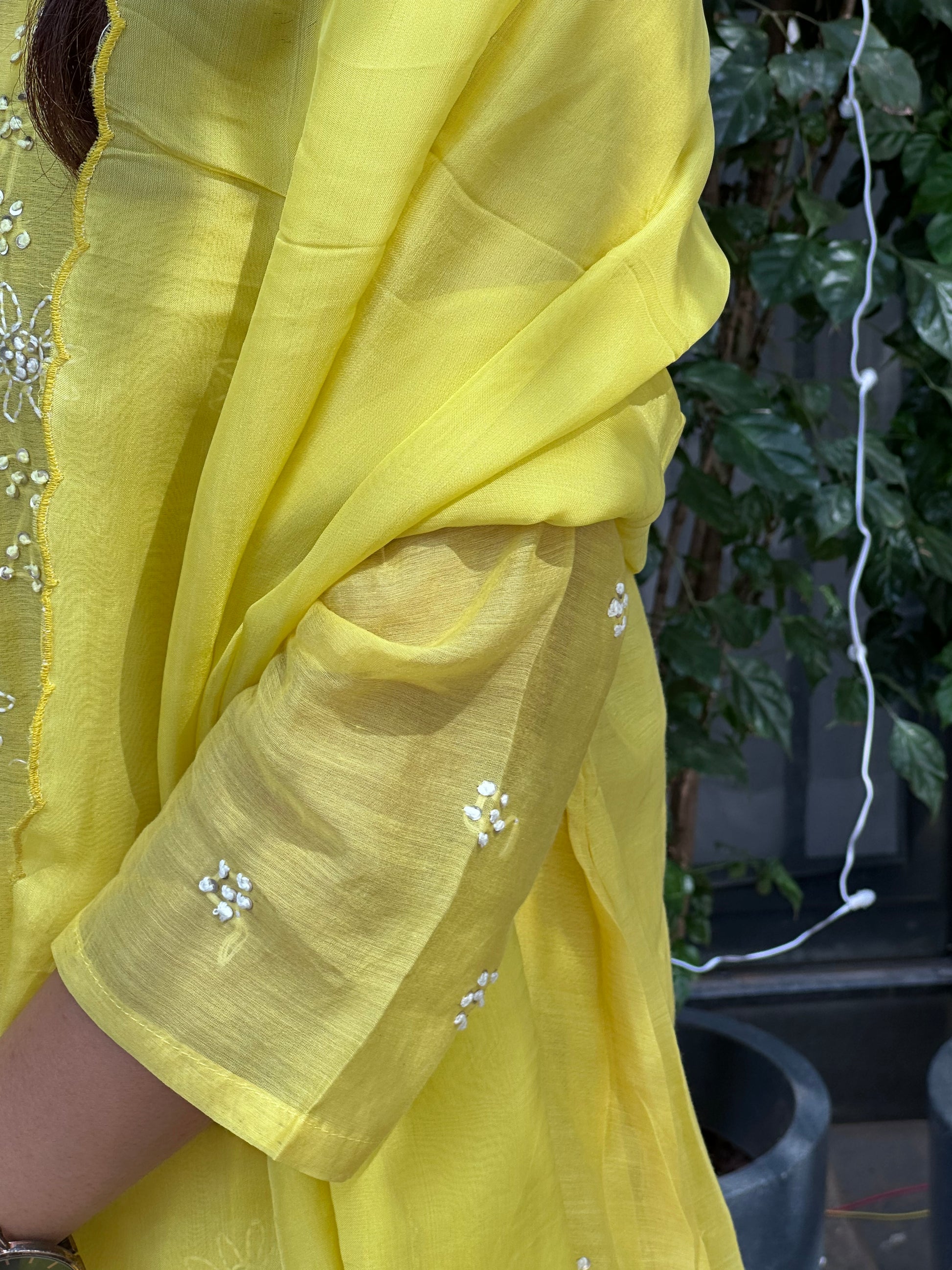 MAL CHANDERI STITCHED SUIT