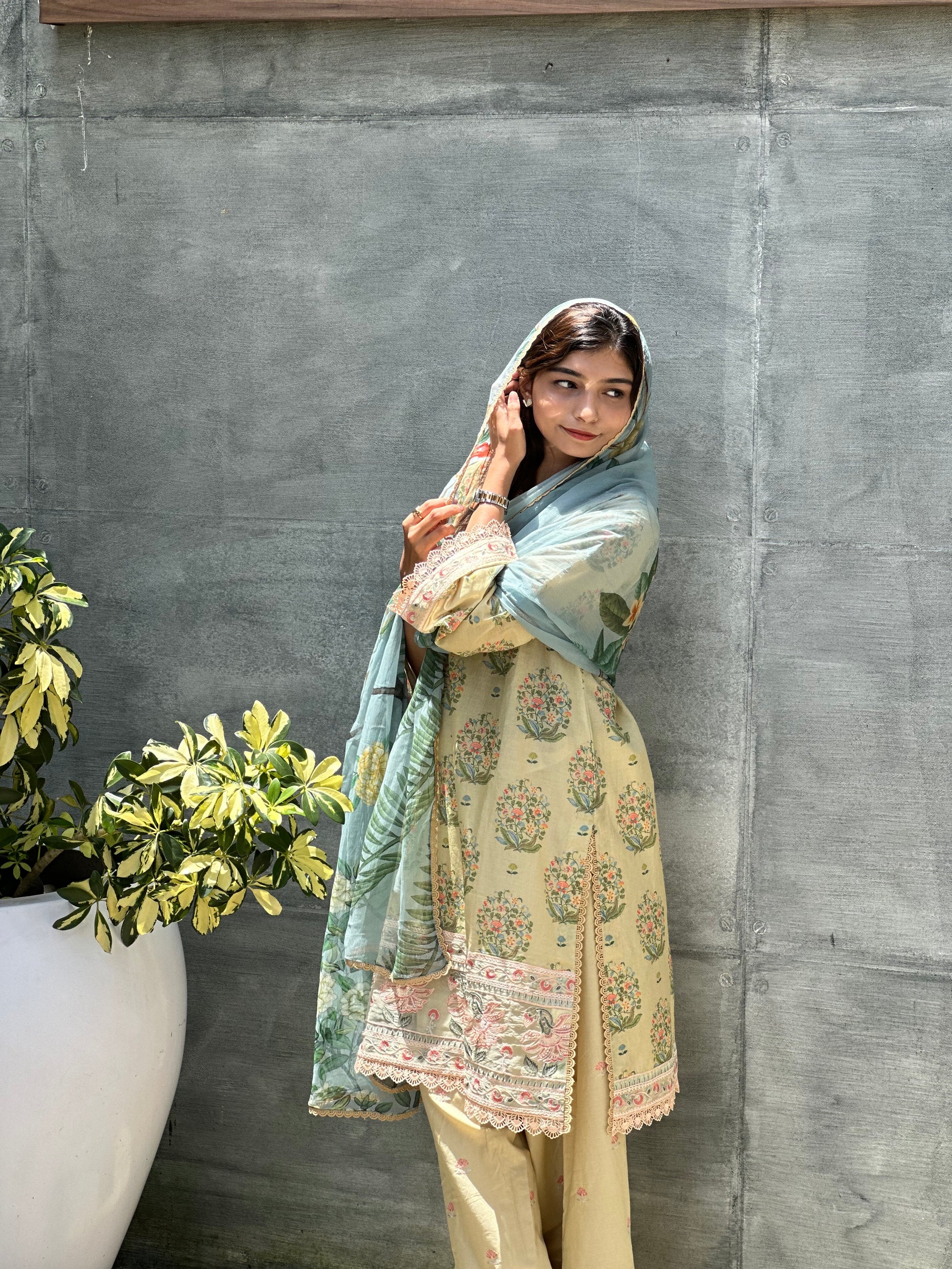 Saira Rizwan - Luxury Lawn