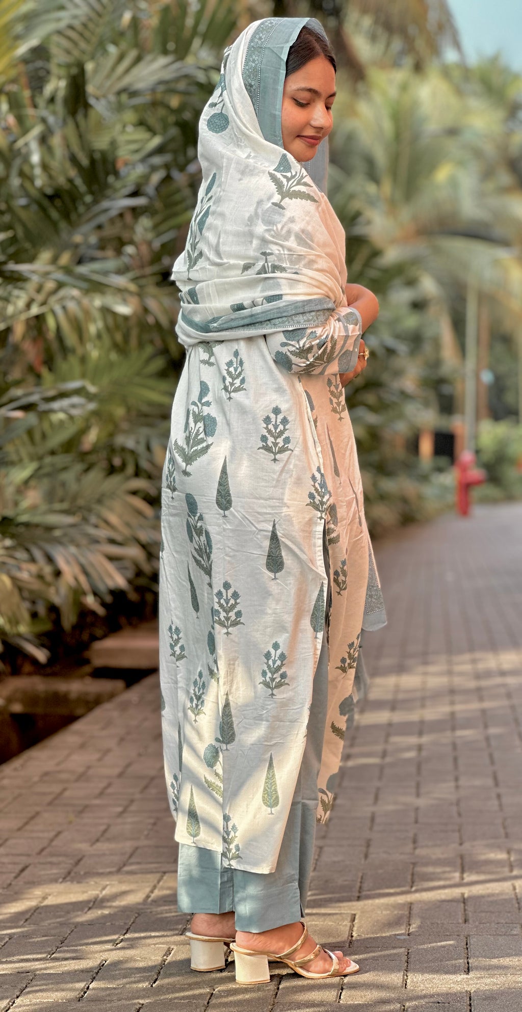 STITCHED COTTON 3 PC SUIT