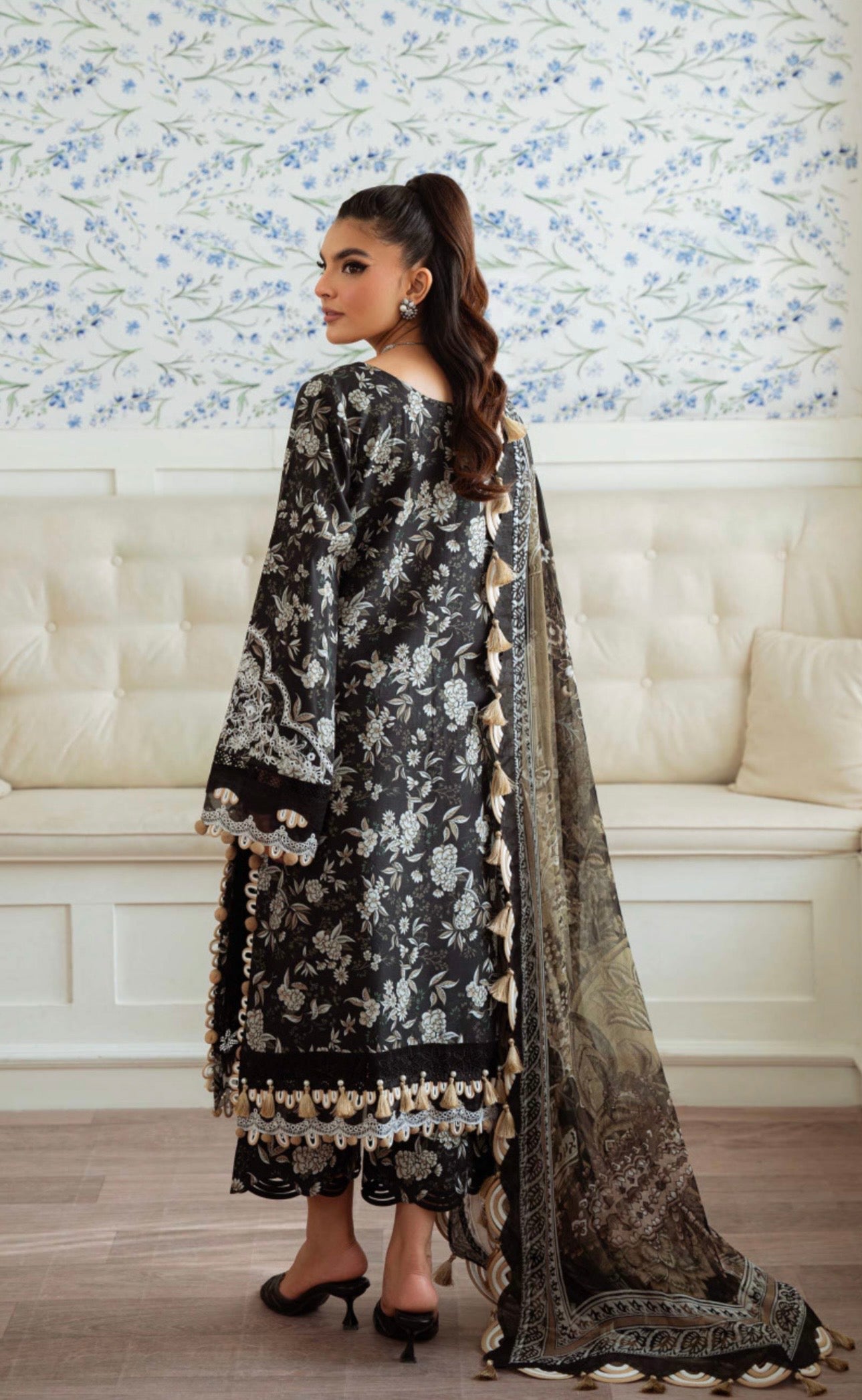 JADE FLORA UNSTITCHED