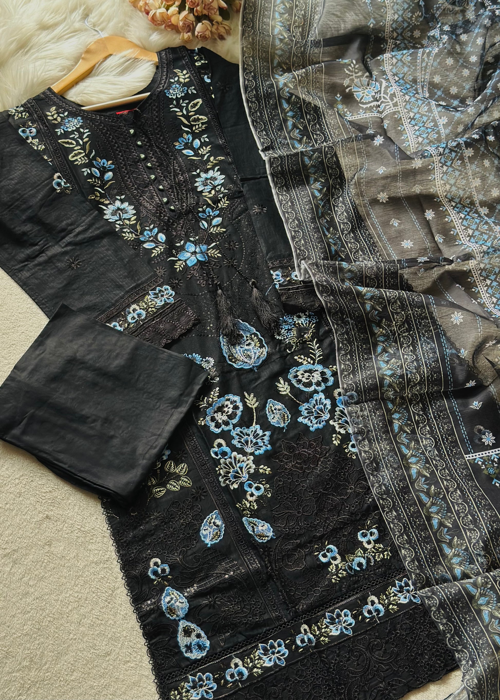 STITCHED PAKISTANI 3-PC SUIT