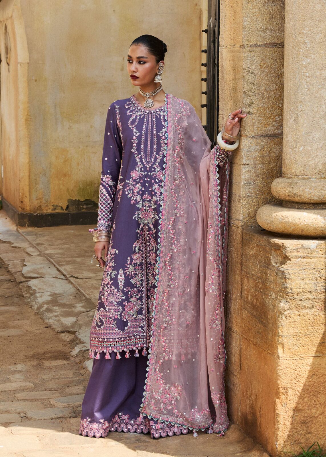 HUSSAIN REHAR LUXURY LAWN’25