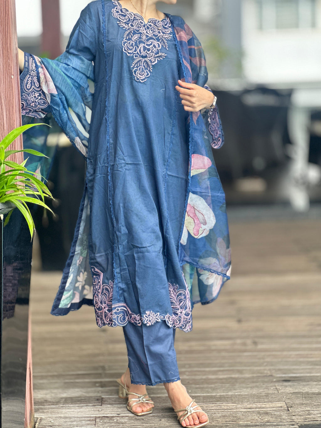 Rang Rasiya Lifestyle Summer Lawn Edit