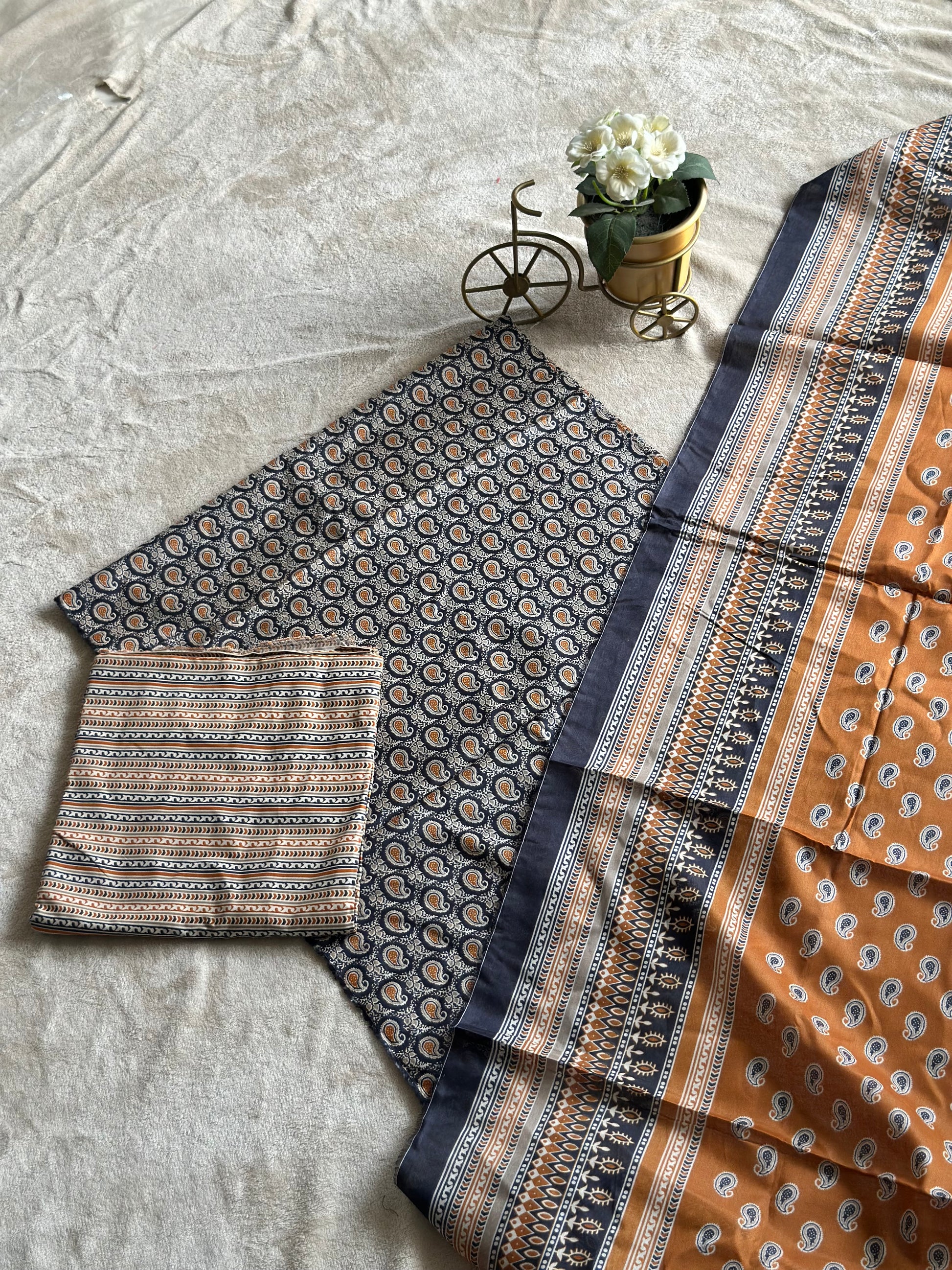 Binsaeed Printed Lawn Unstitched