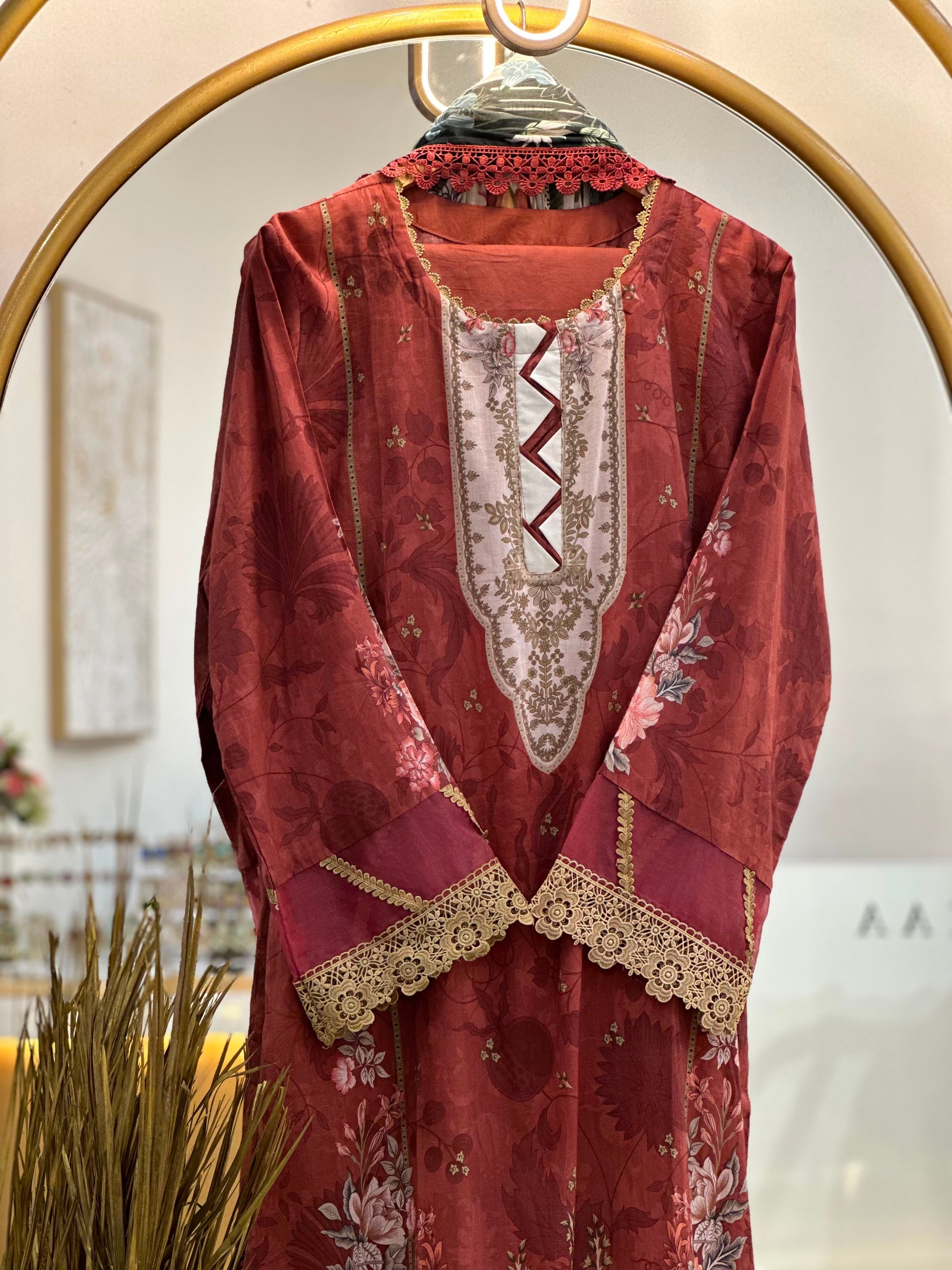 Mausummery Stitched Suit