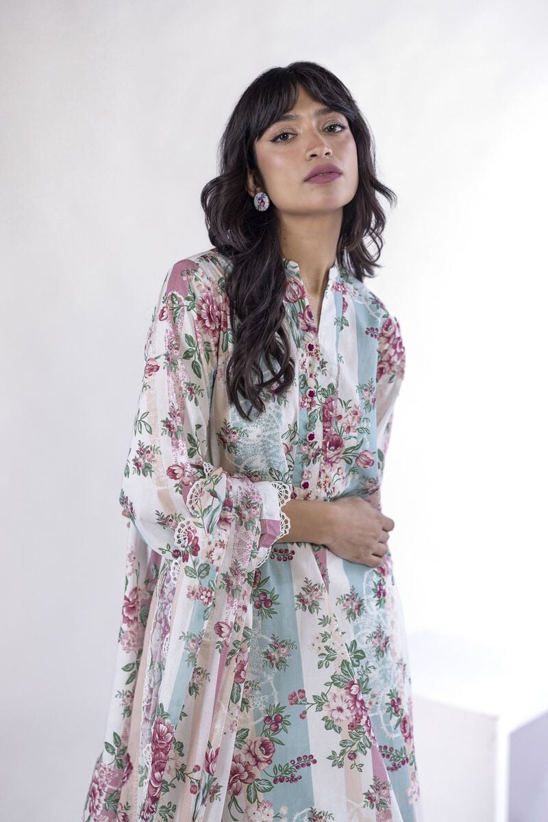 Printed | Lawn
Khaadi 3 Piece Unstitched