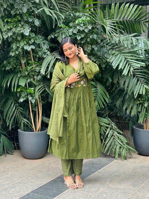 3 piece stitched suit