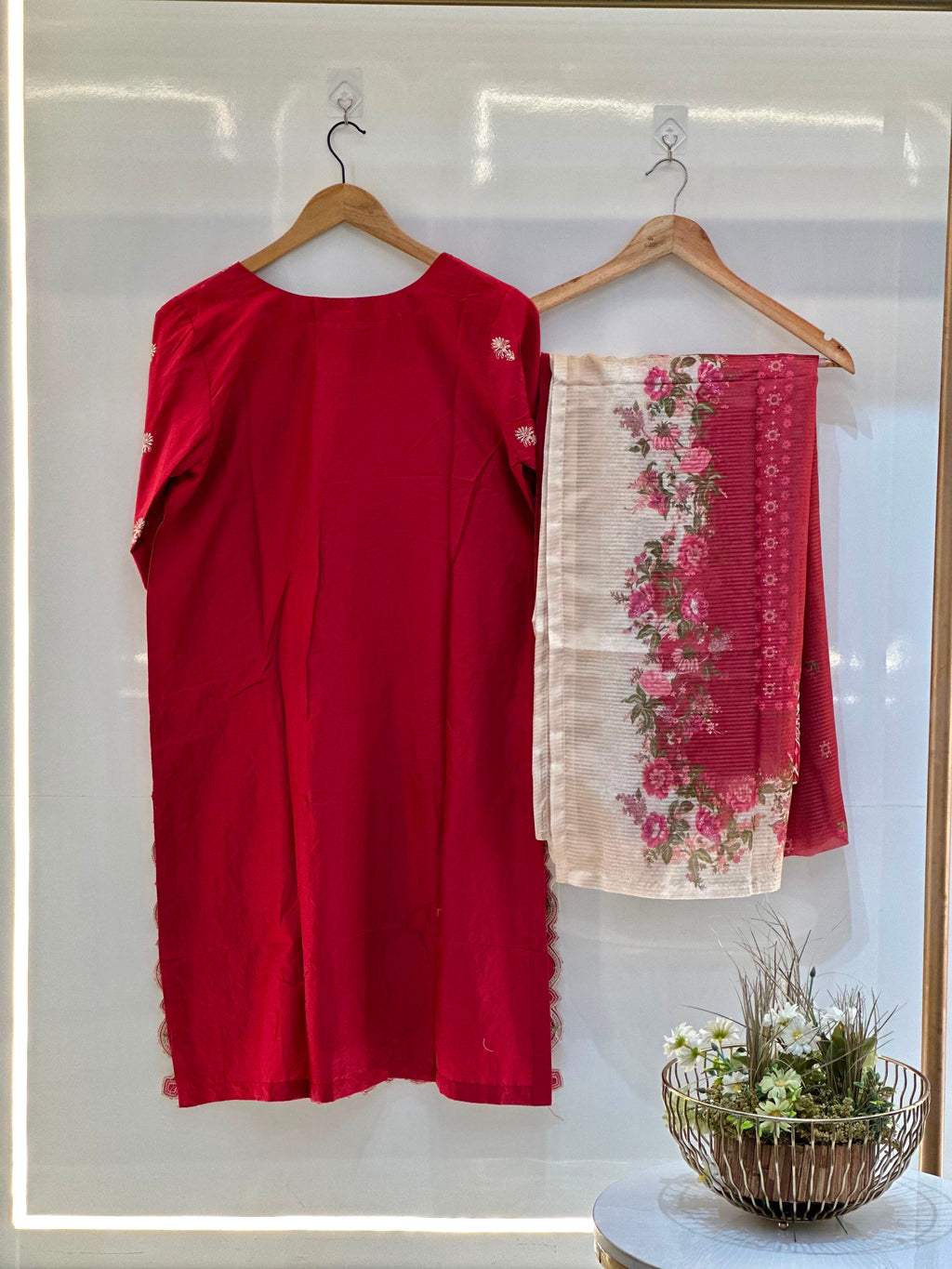 Binsaeed 3PC Embroidered Lawn Suit