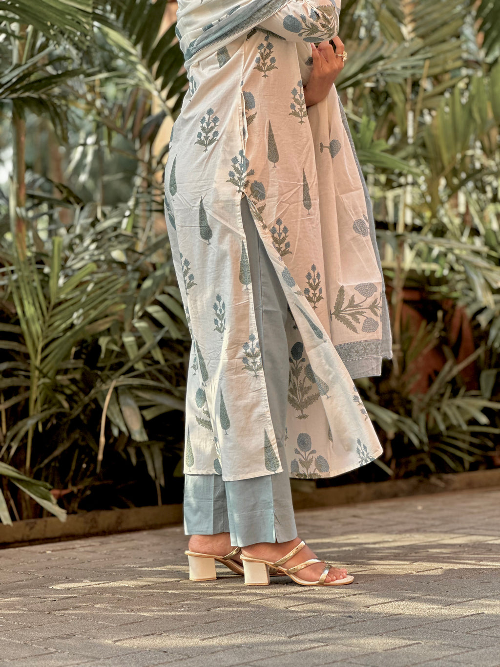 STITCHED COTTON 3 PC SUIT