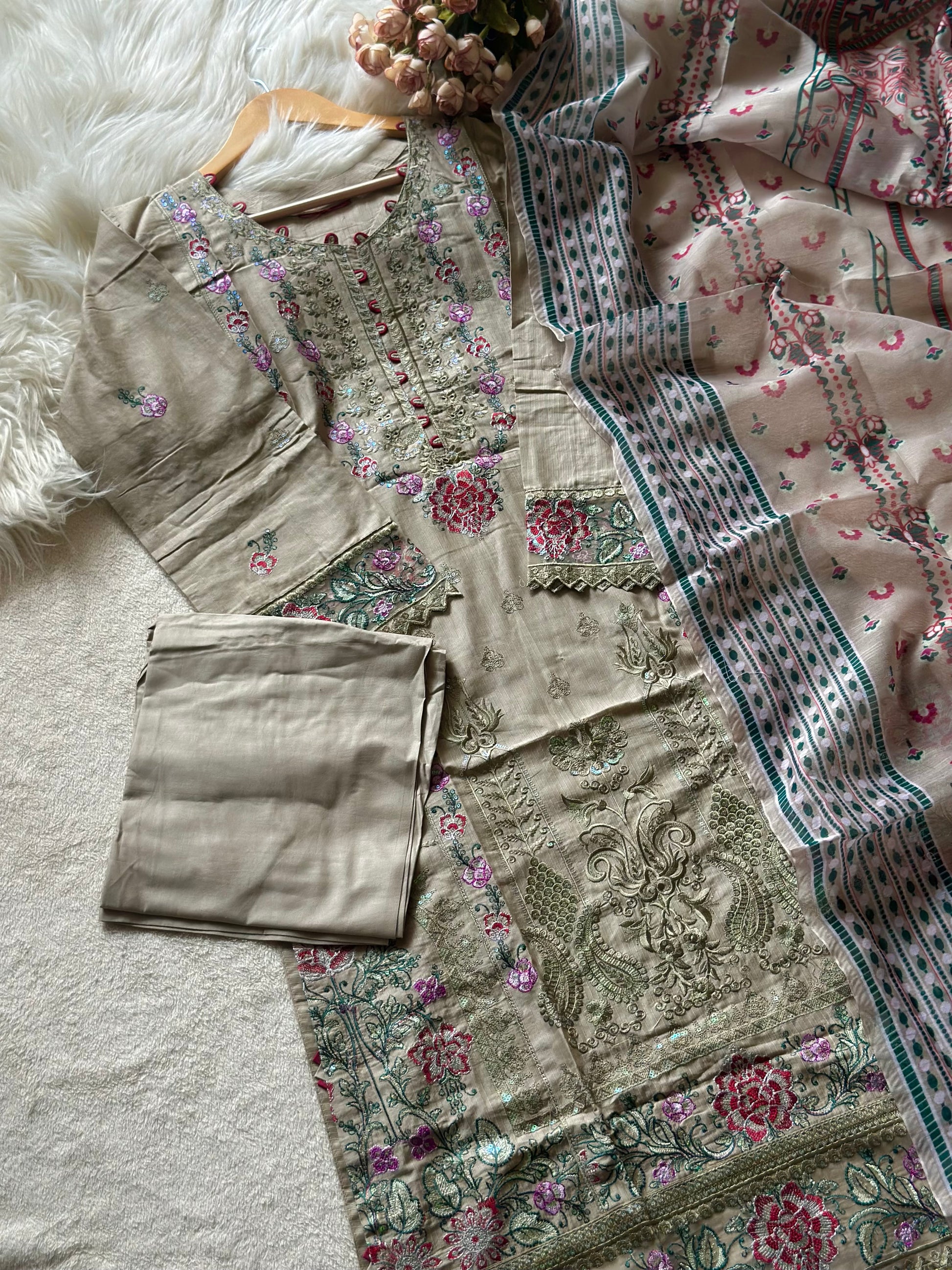 STITCHED PAKISTANI 3-PC SUIT