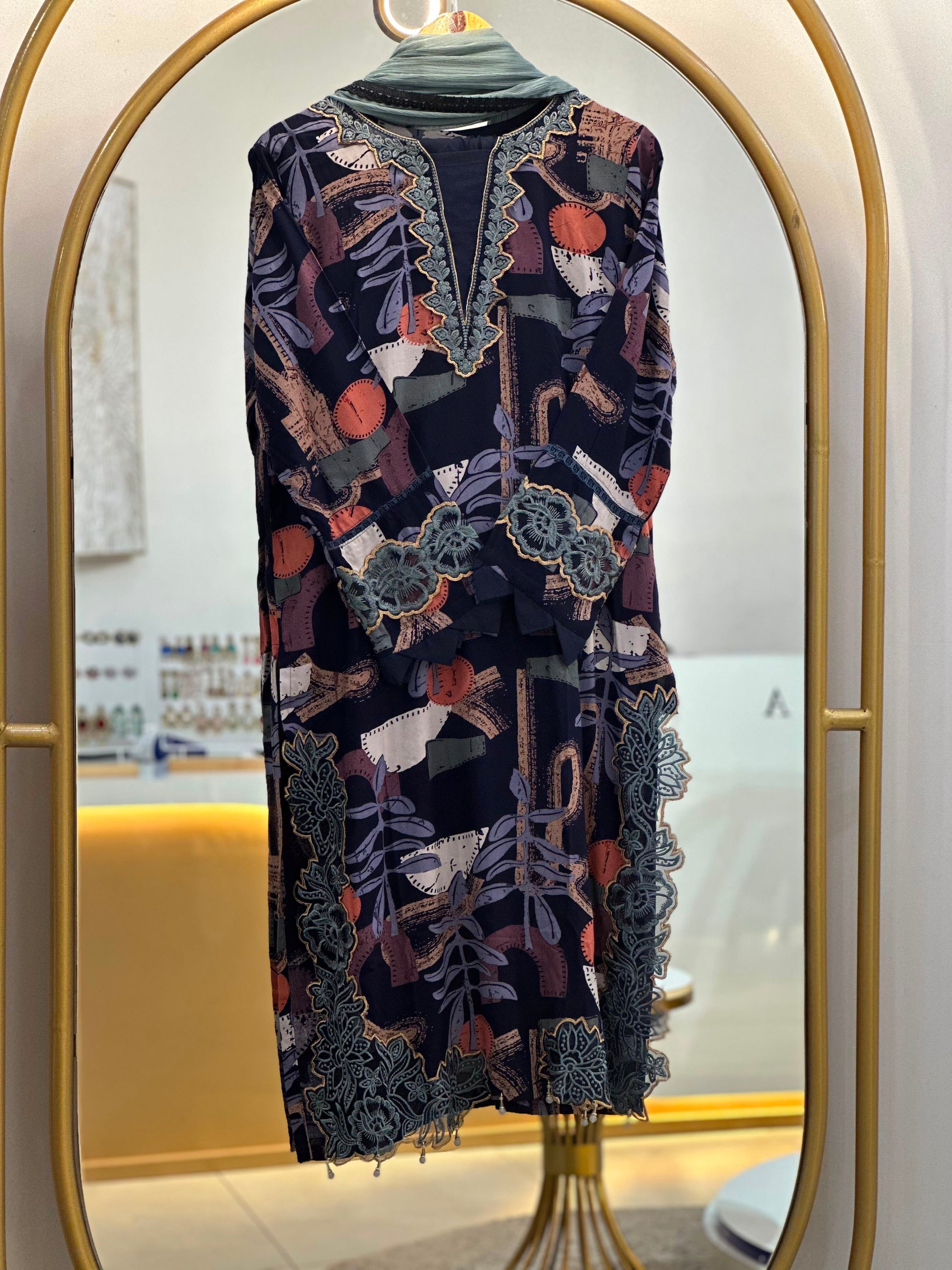 Rayon Stitched Suit