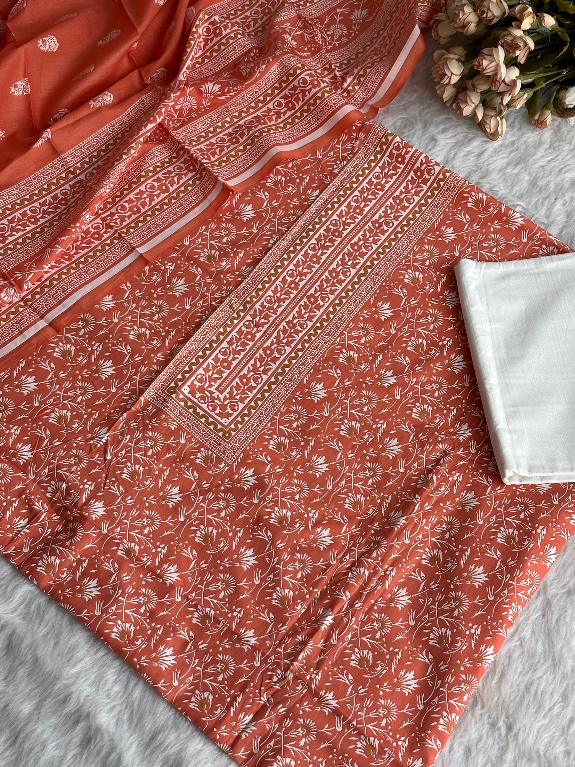 Binsaeed Printed Lawn Unstitched
