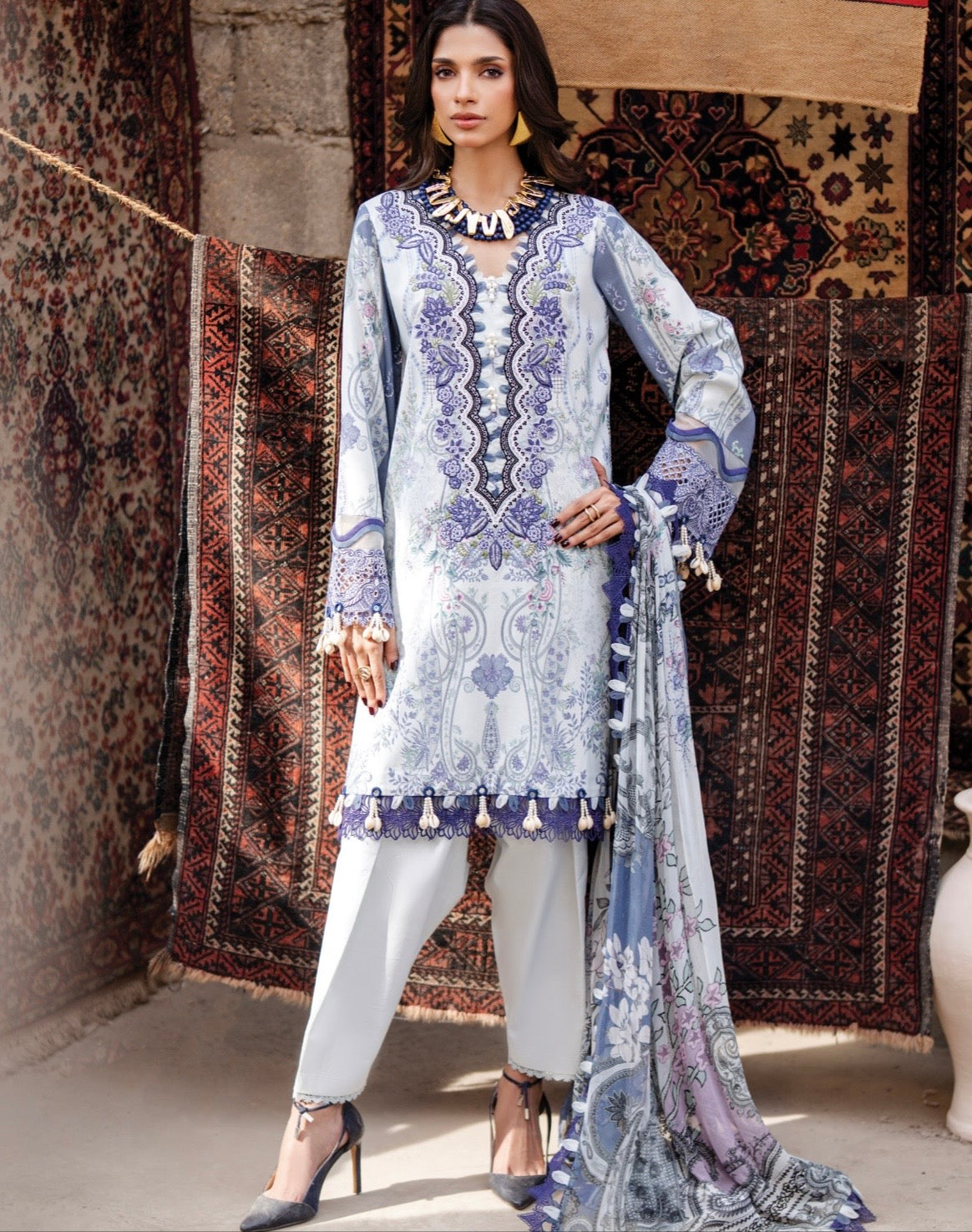 JADE BLISS UNSTITCHED