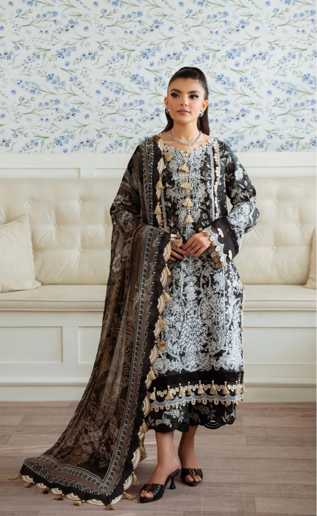 JADE FLORA UNSTITCHED