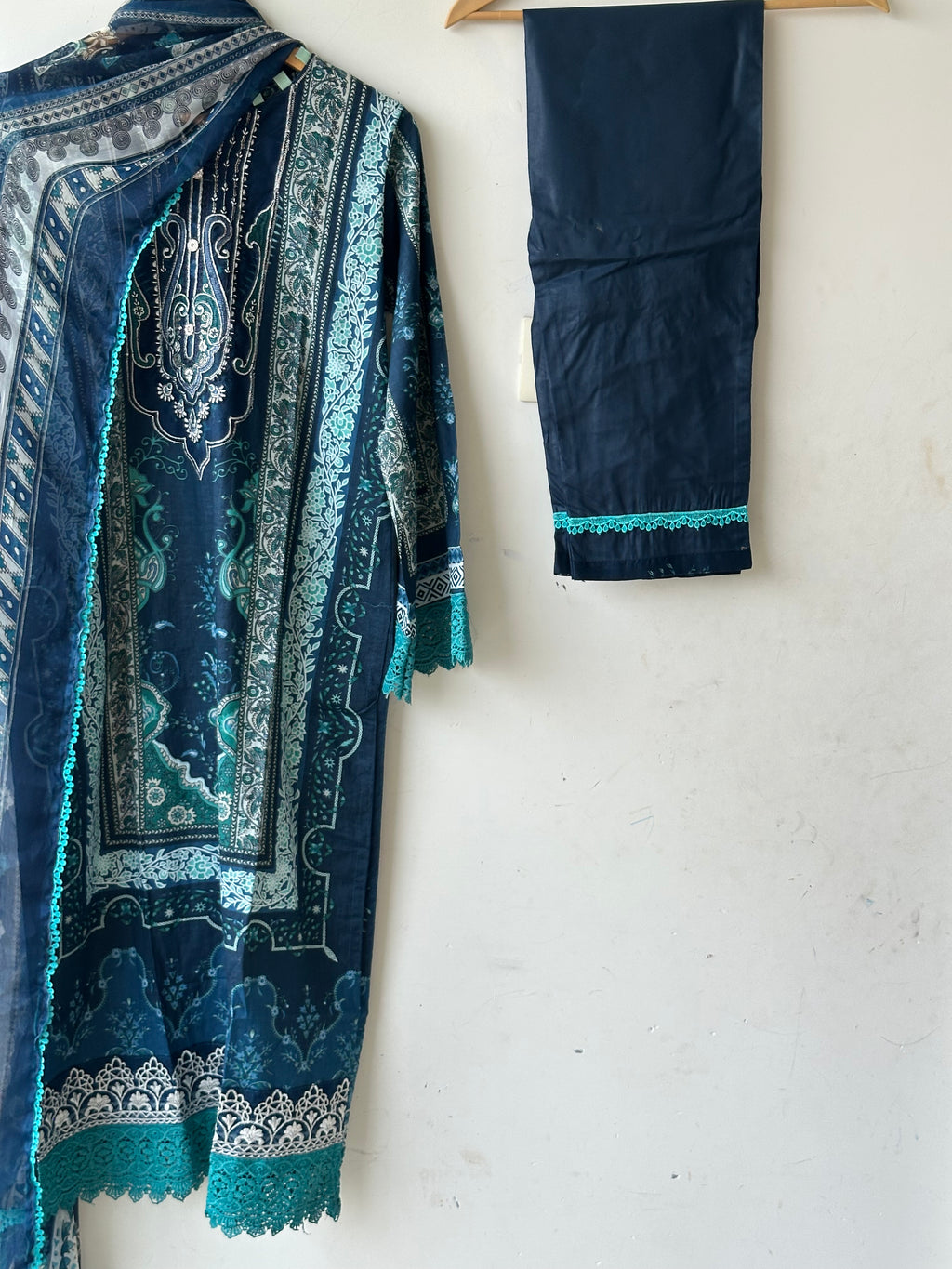 COTTON STITCHED SUIT