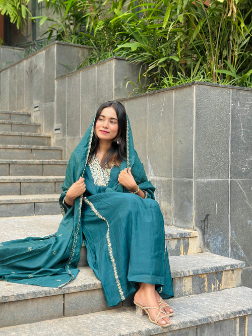 3 piece stitched suit