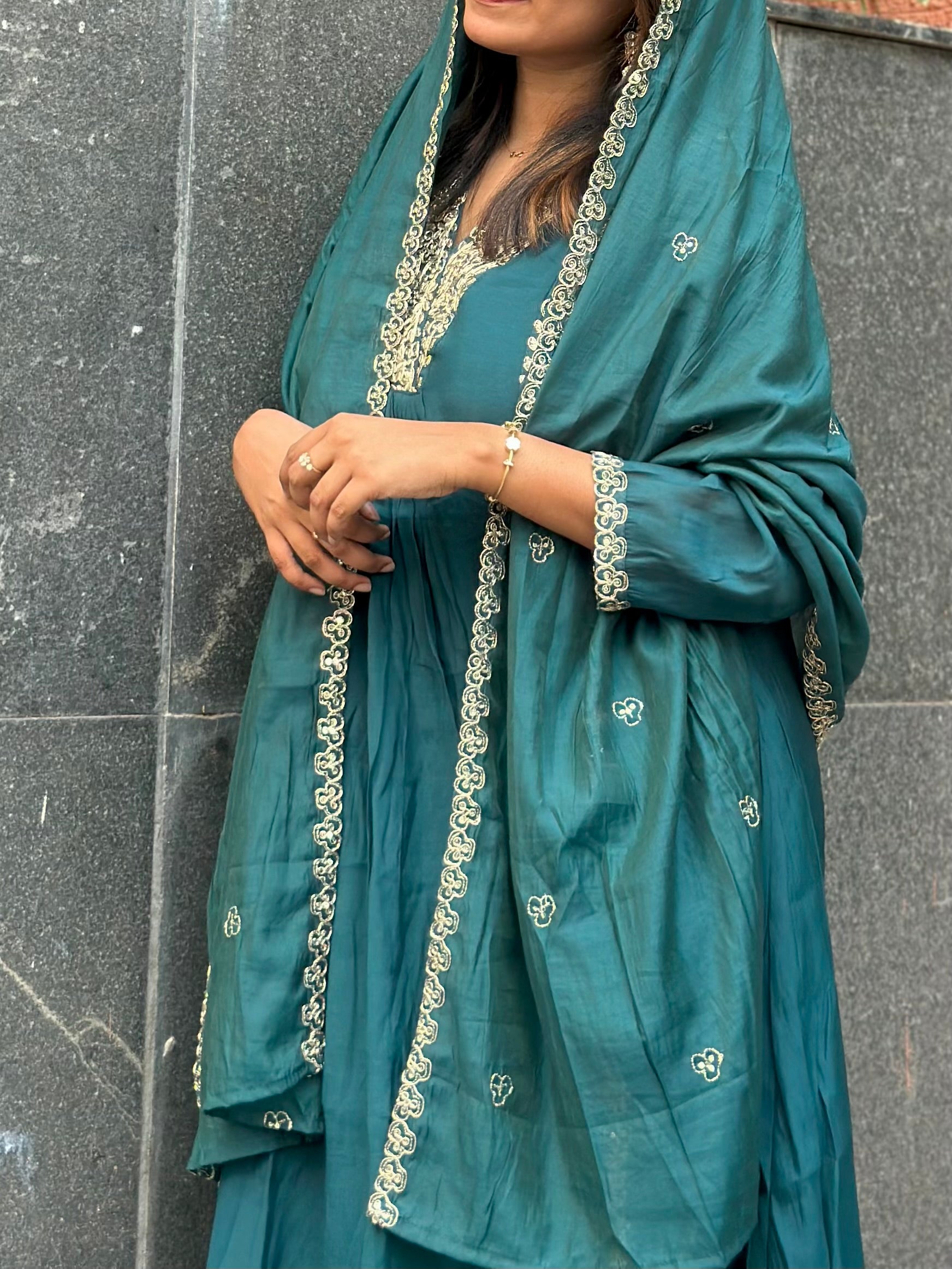 3 piece stitched suit