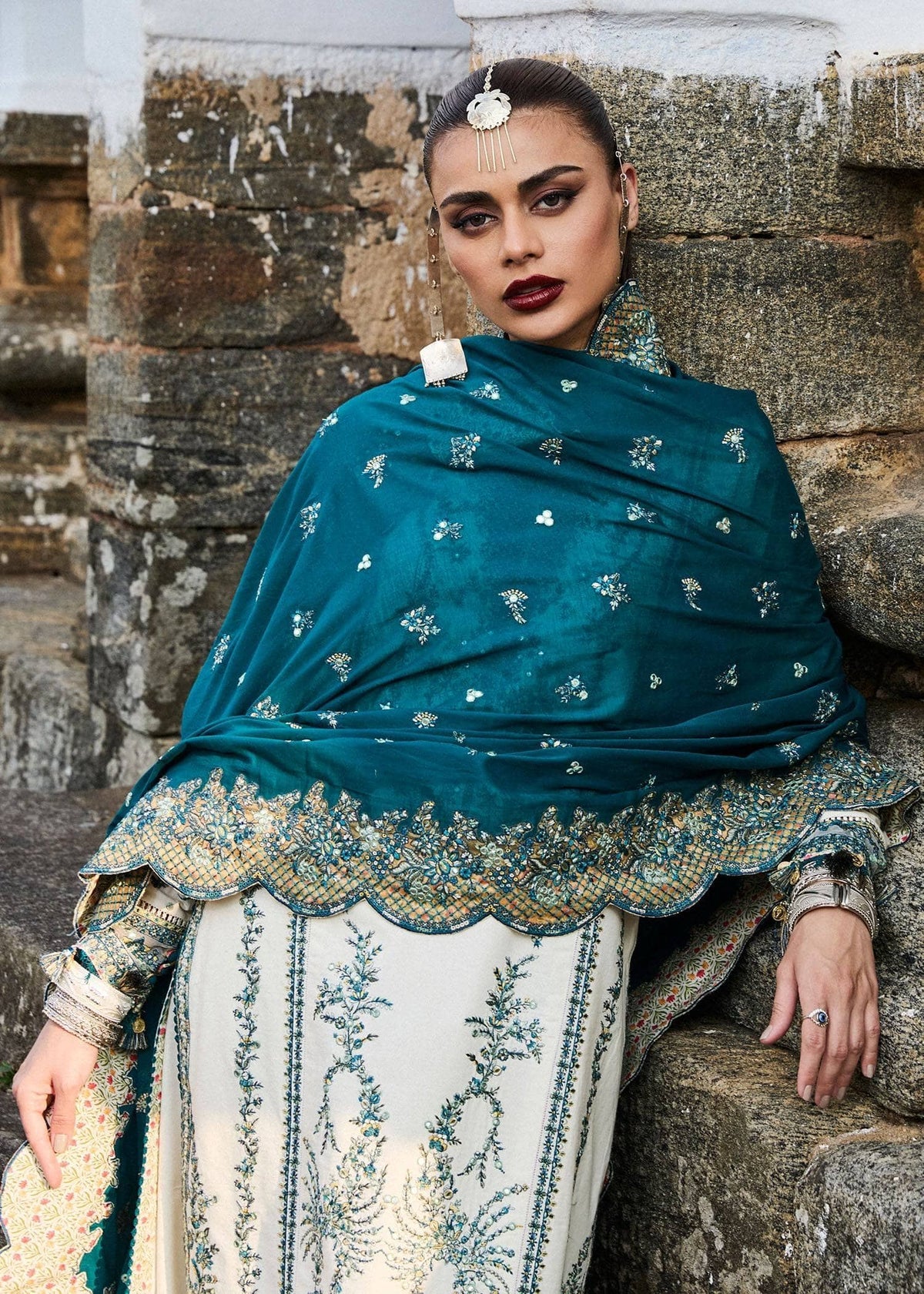 HUSSAIN REHAR LUXURY LAWN’25