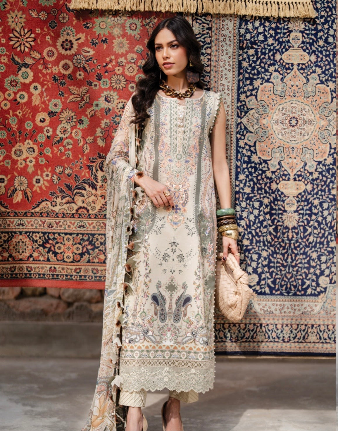 JADE BLISS UNSTITCHED