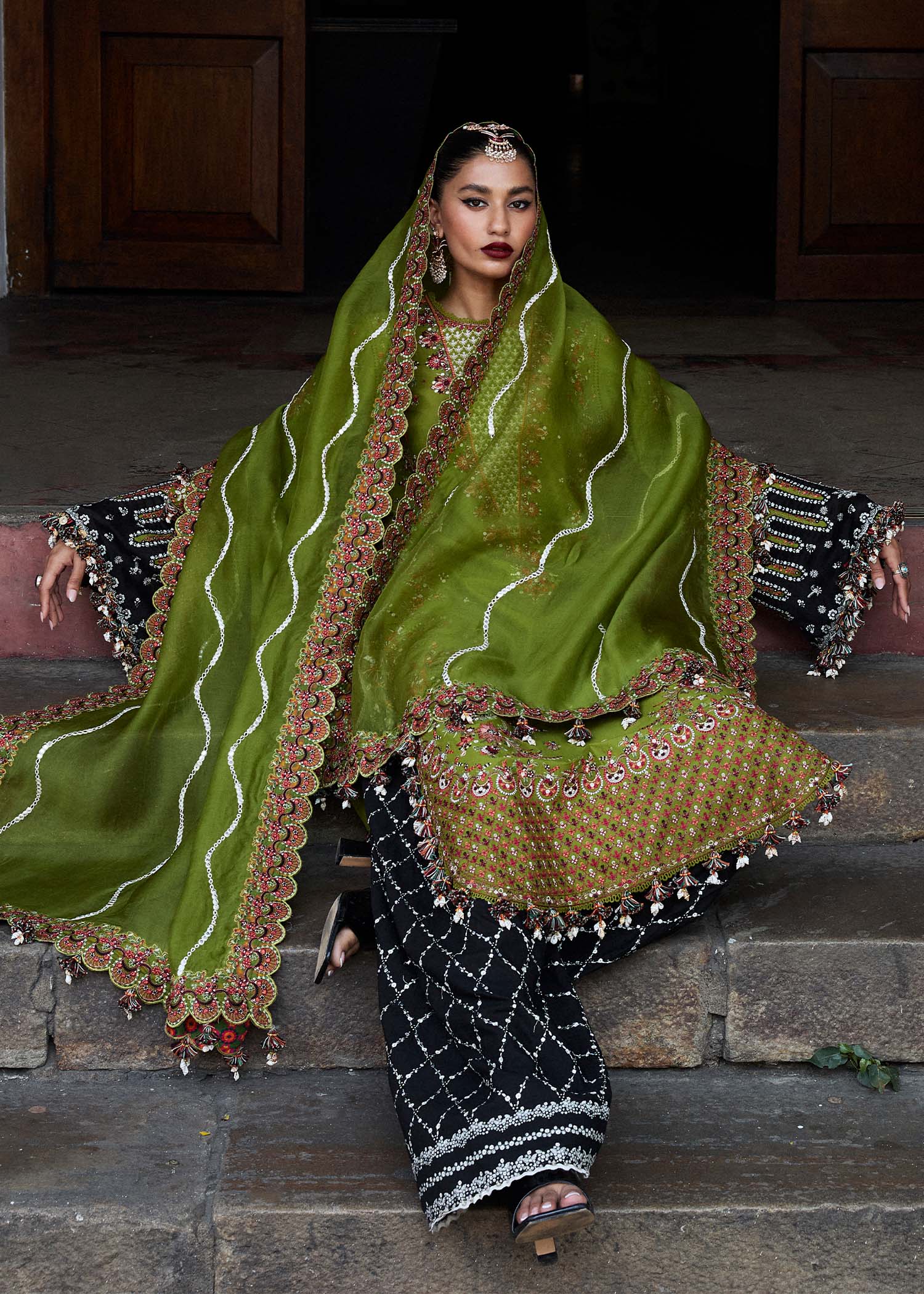 HUSSAIN REHAR LUXURY LAWN’25