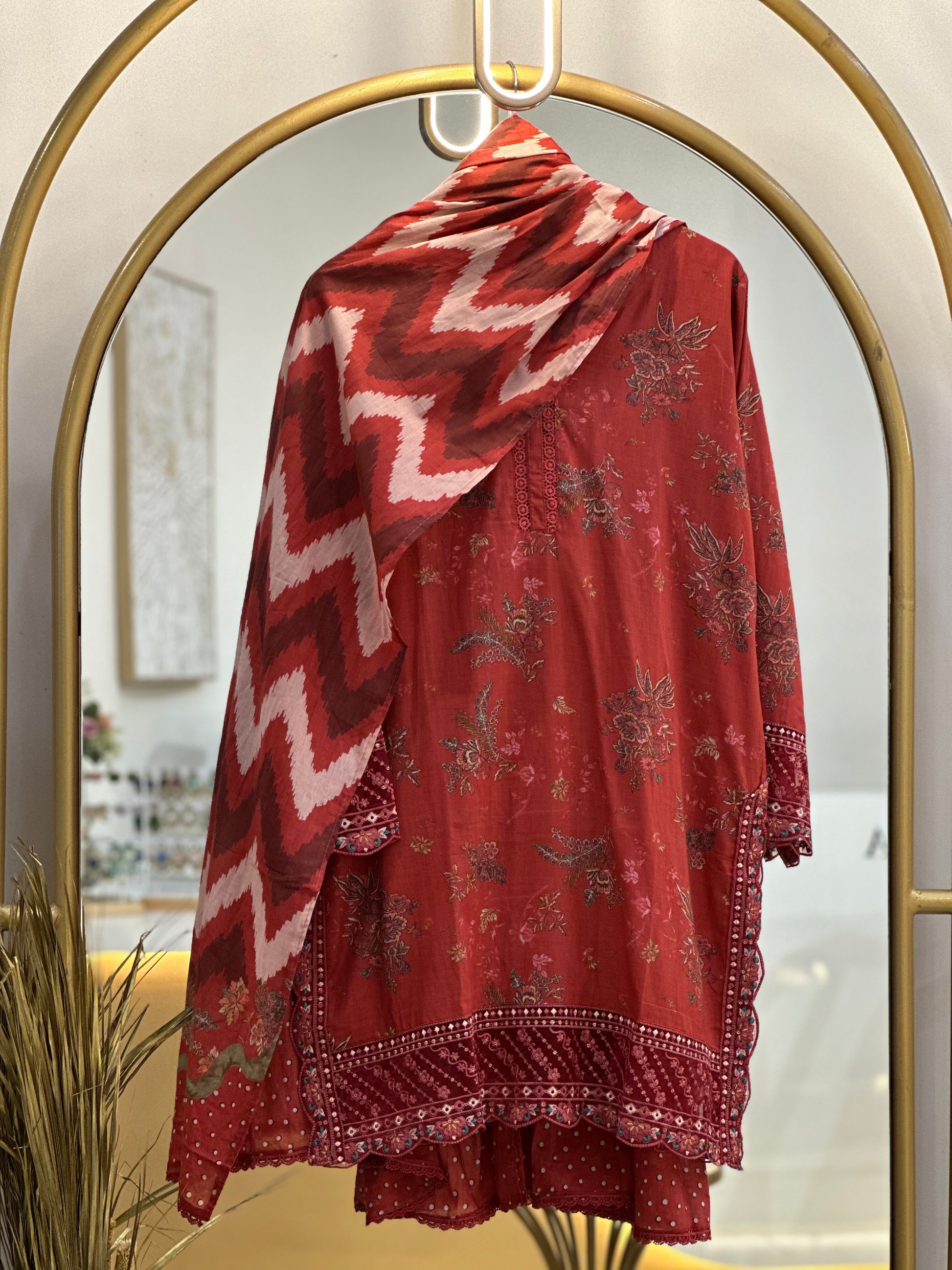 Sadabahar Viscose Lawn
