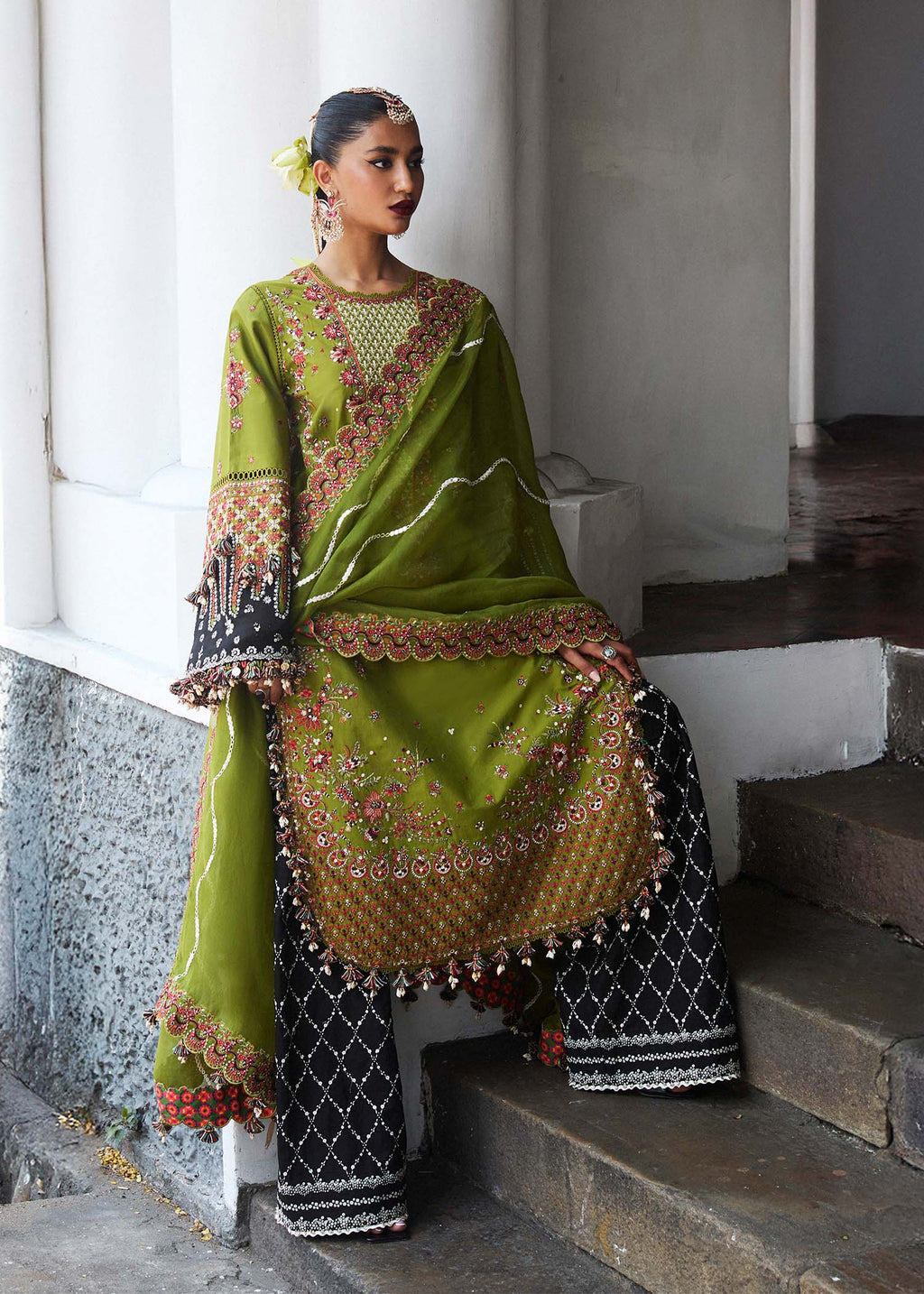 HUSSAIN REHAR LUXURY LAWN’25