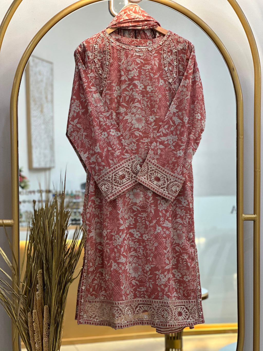 Mausummery Stitched Suit
