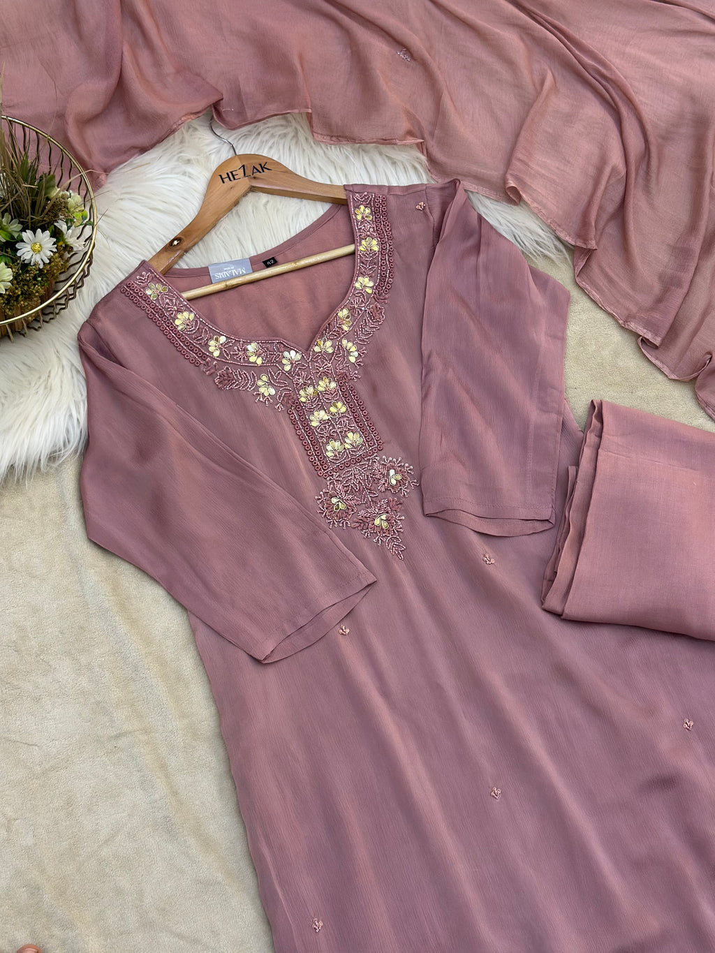 Chiffon Stitched Suit