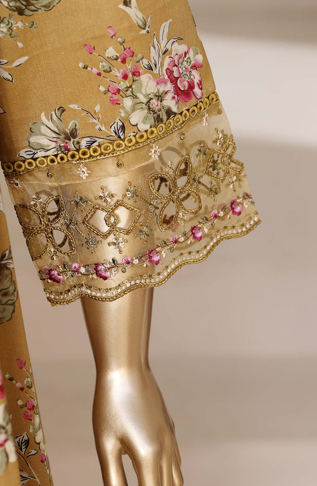 Sadabahar Flared Stitched Suit
