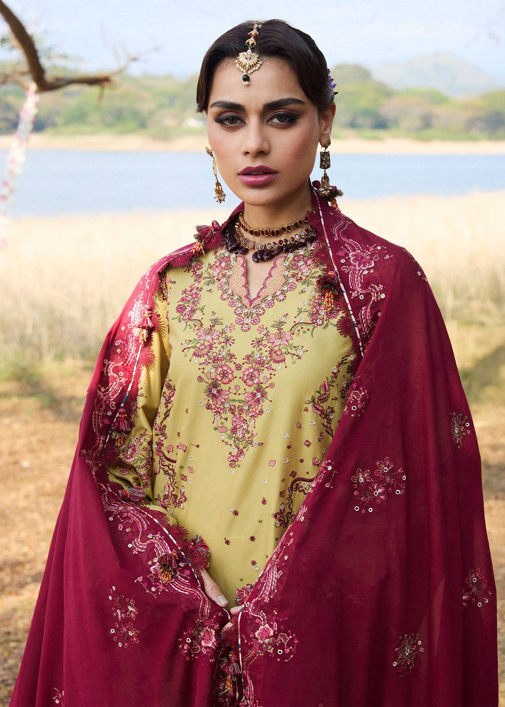 HUSSAIN REHAR LUXURY LAWN’25