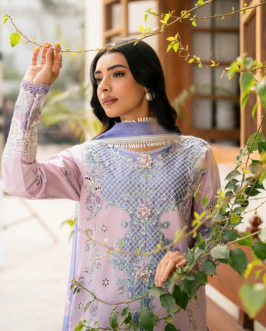 ROHEENAZ AASHIYANA STITCHED SUIT