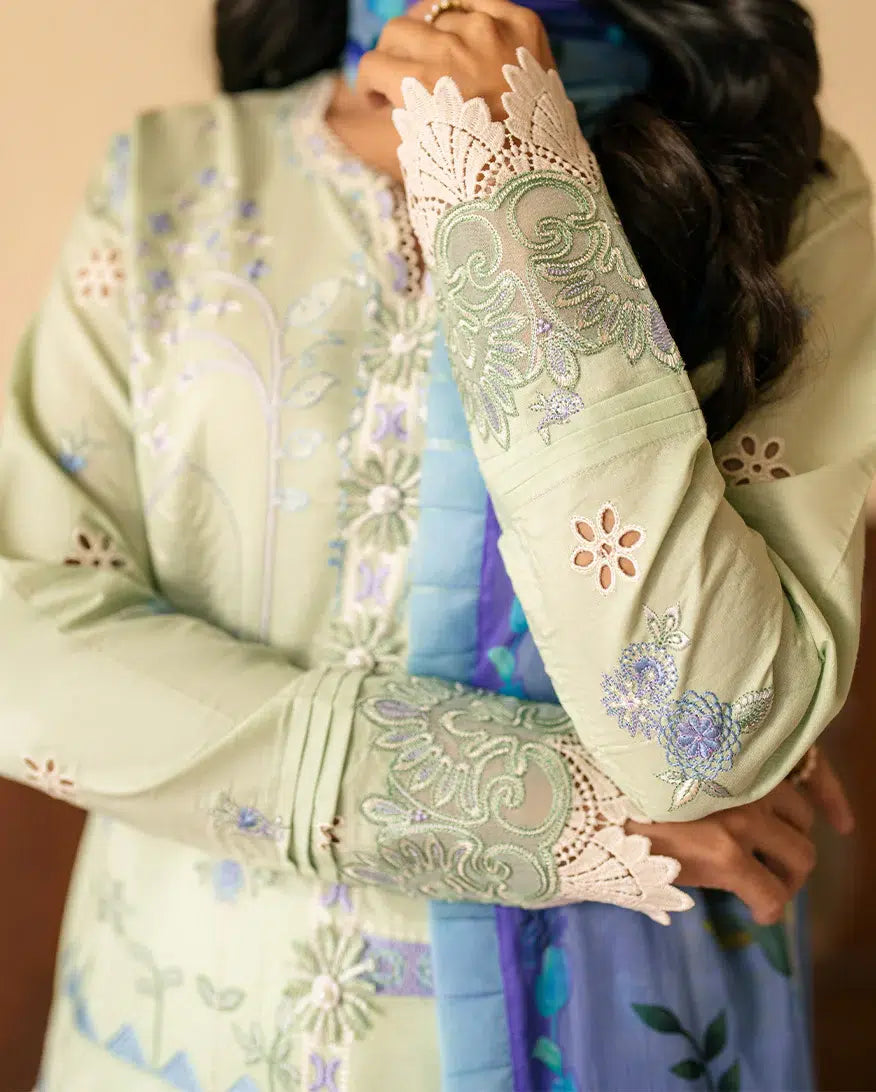 ROHEENAZ AASHIYANA STITCHED SUIT