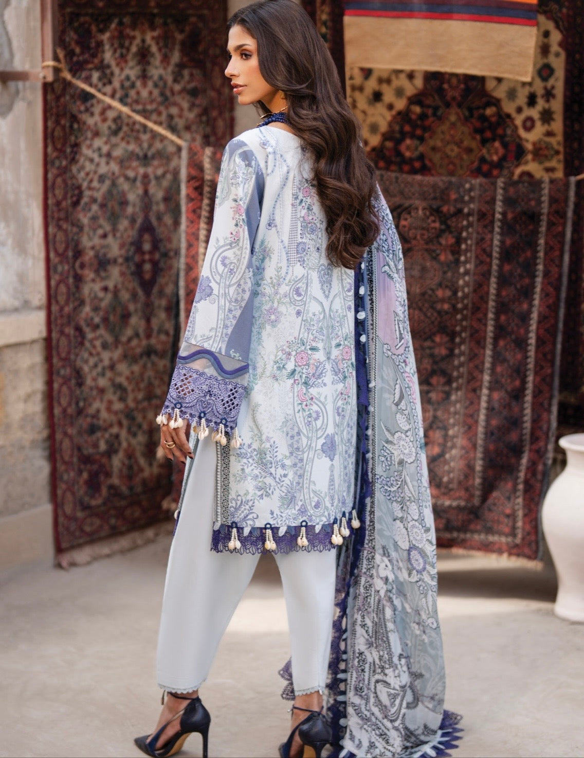 JADE BLISS UNSTITCHED