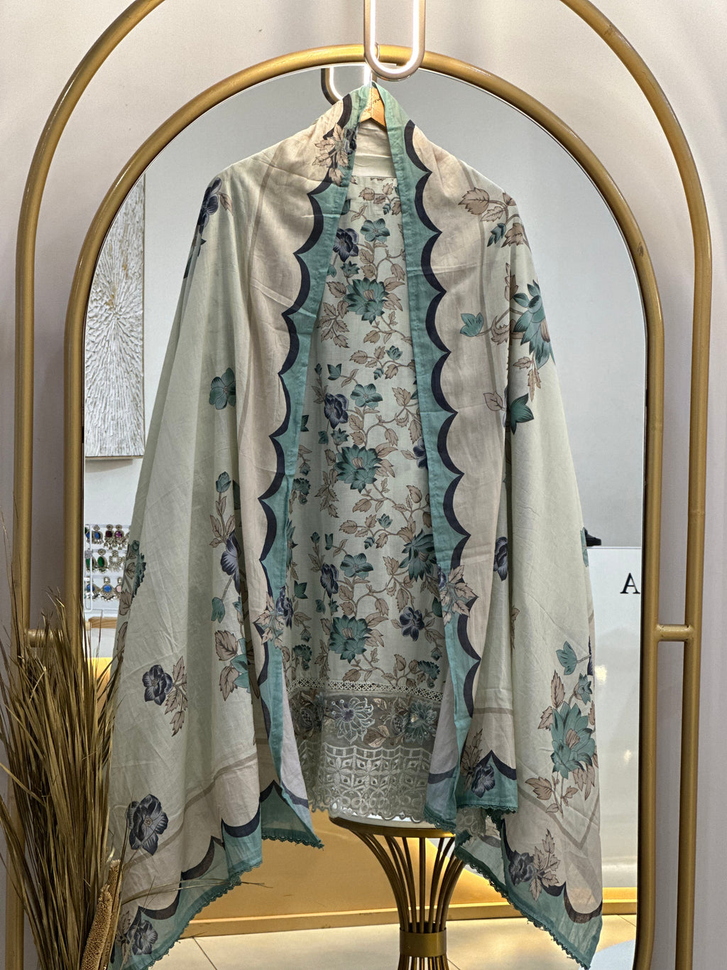 Sadabahar Viscose Lawn