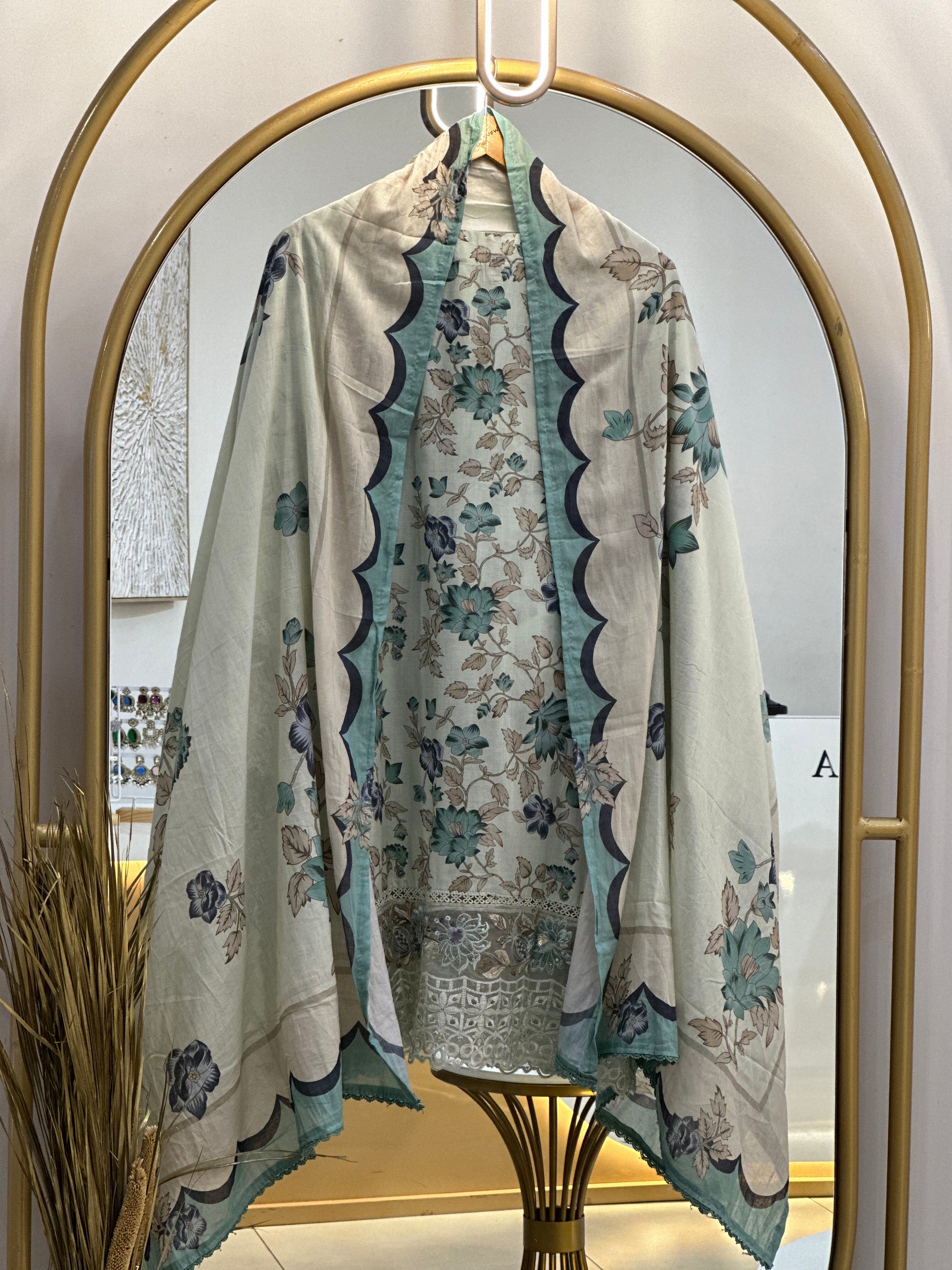 Sadabahar Viscose Lawn