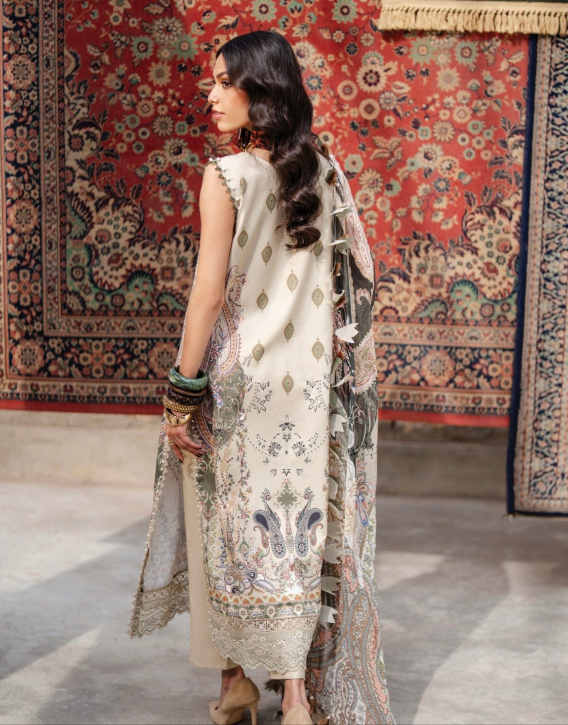 JADE BLISS UNSTITCHED