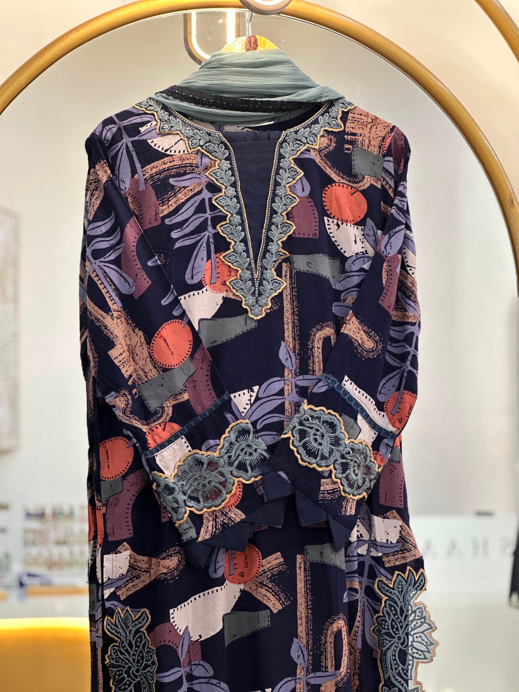 Rayon Stitched Suit