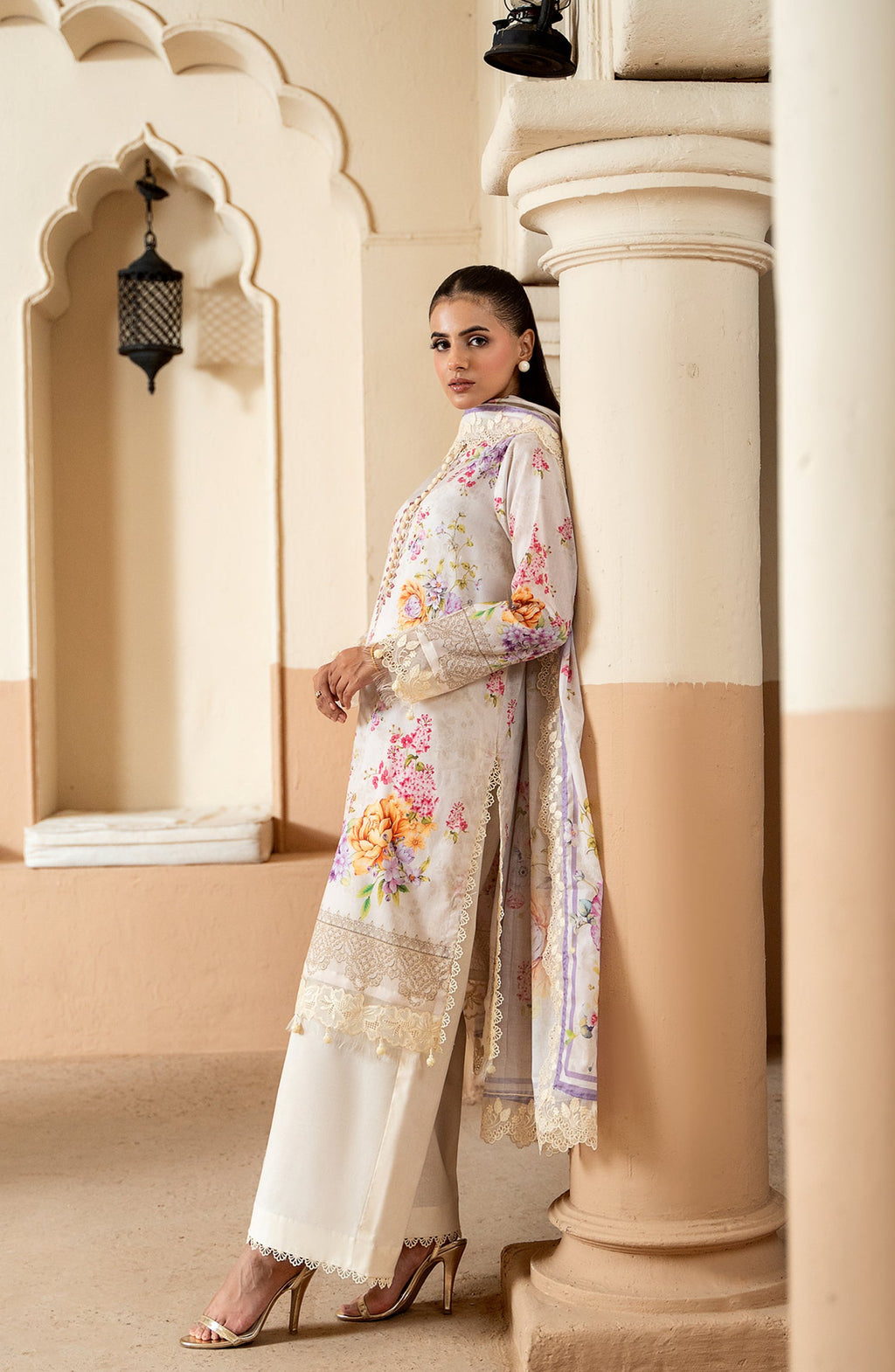 Mausummery Printed Lawn Unstitched 3 Piece Suit
